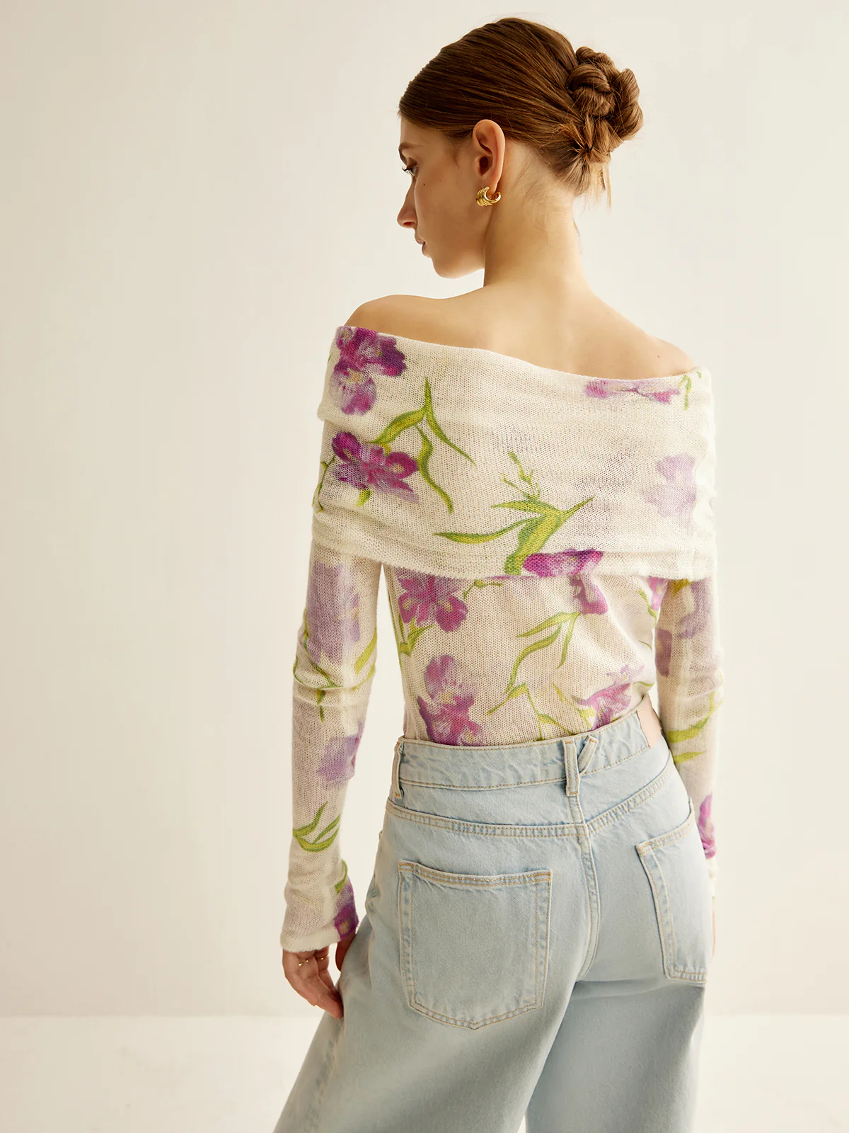 Romance Off-Shoulder Printed Knit Top - Image 6