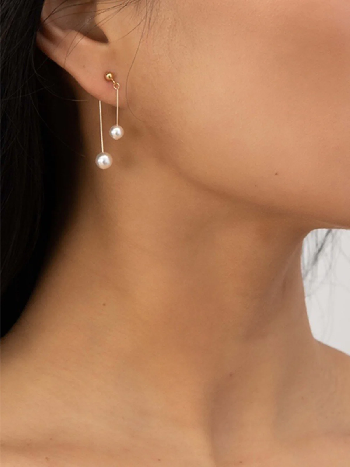 Romance Pearl Pendant Earrings - Image 2