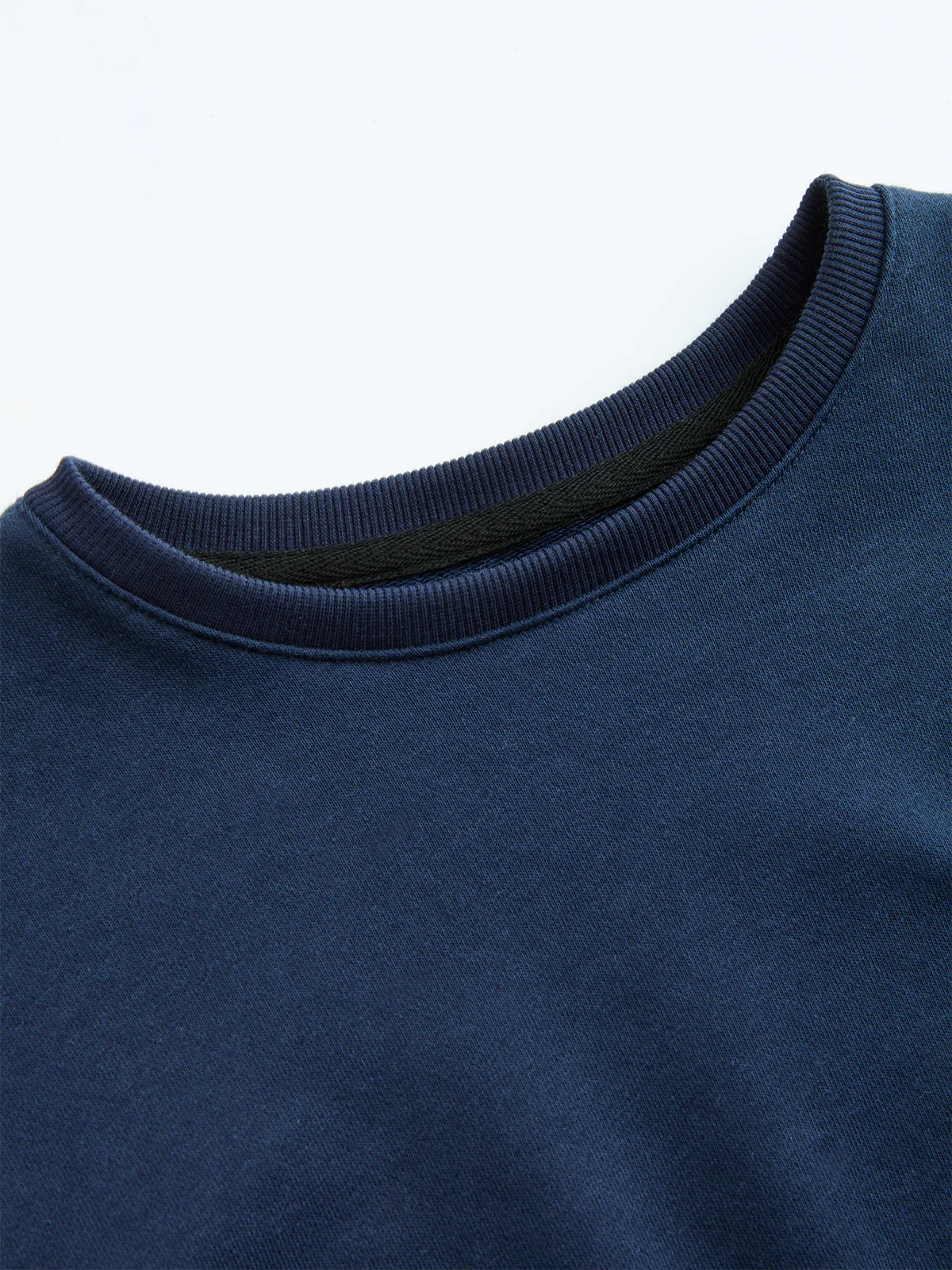 Ruched Cropped Balloon-Sleeve Sweatshirt - Image 5