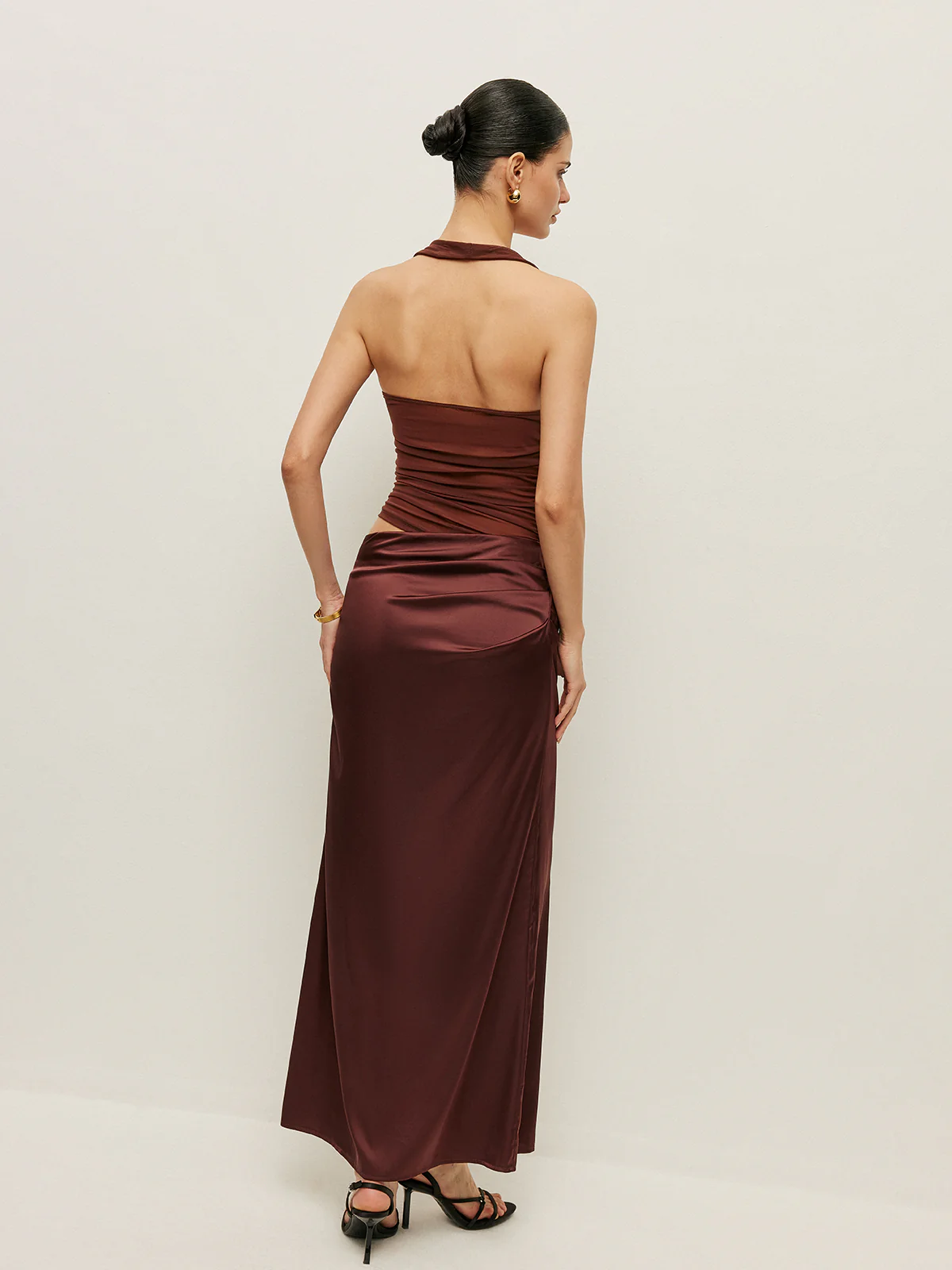 Ruched Halter Neck Cut-Out Detail Dress - Image 3