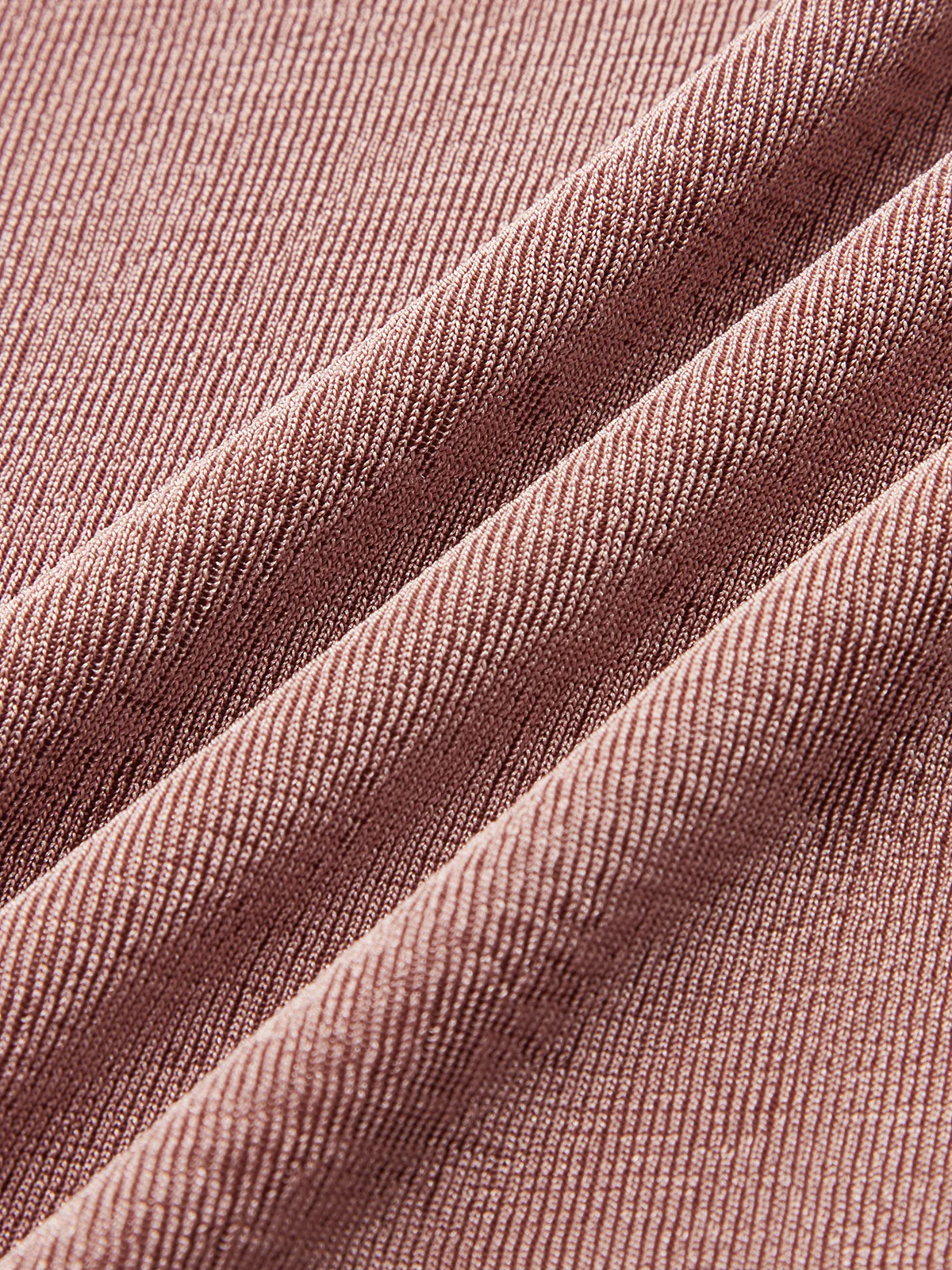 Ruched Mock Neck Fitted Tank Top - Image 3