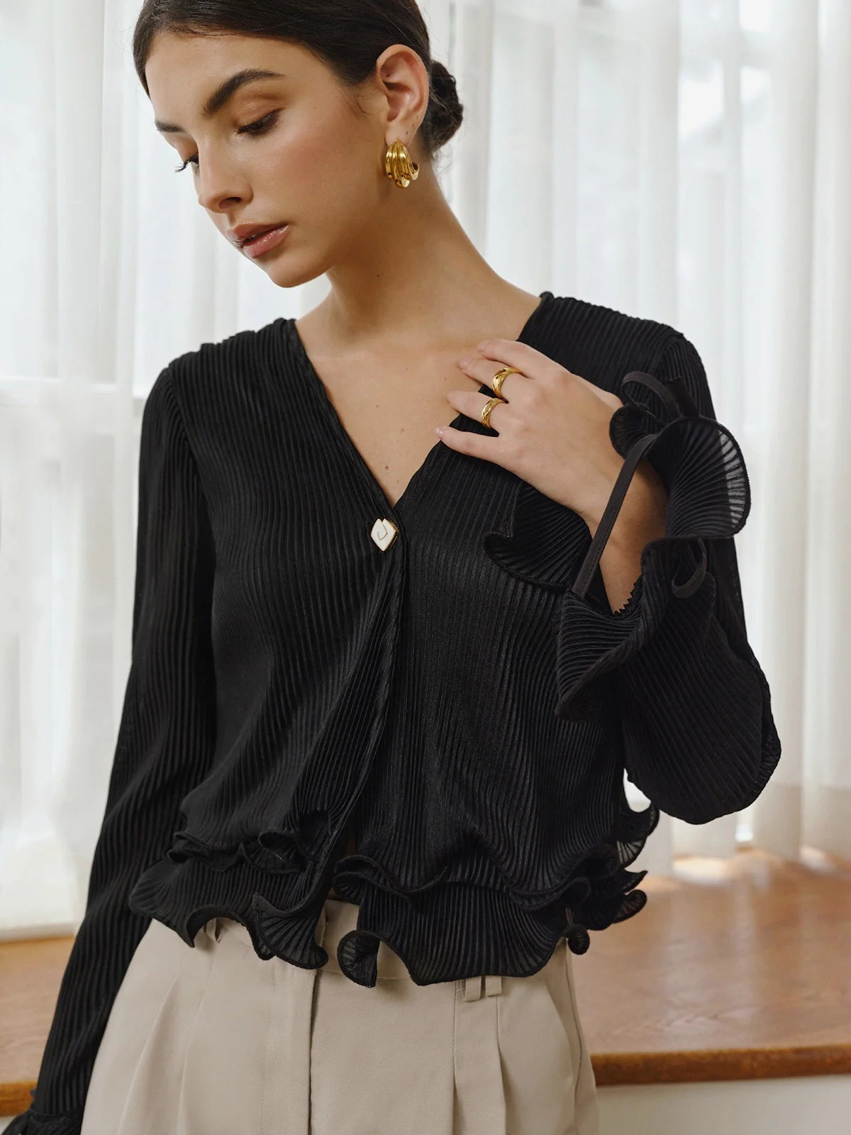 Ruffle Button Plisse Blouse - Image 5