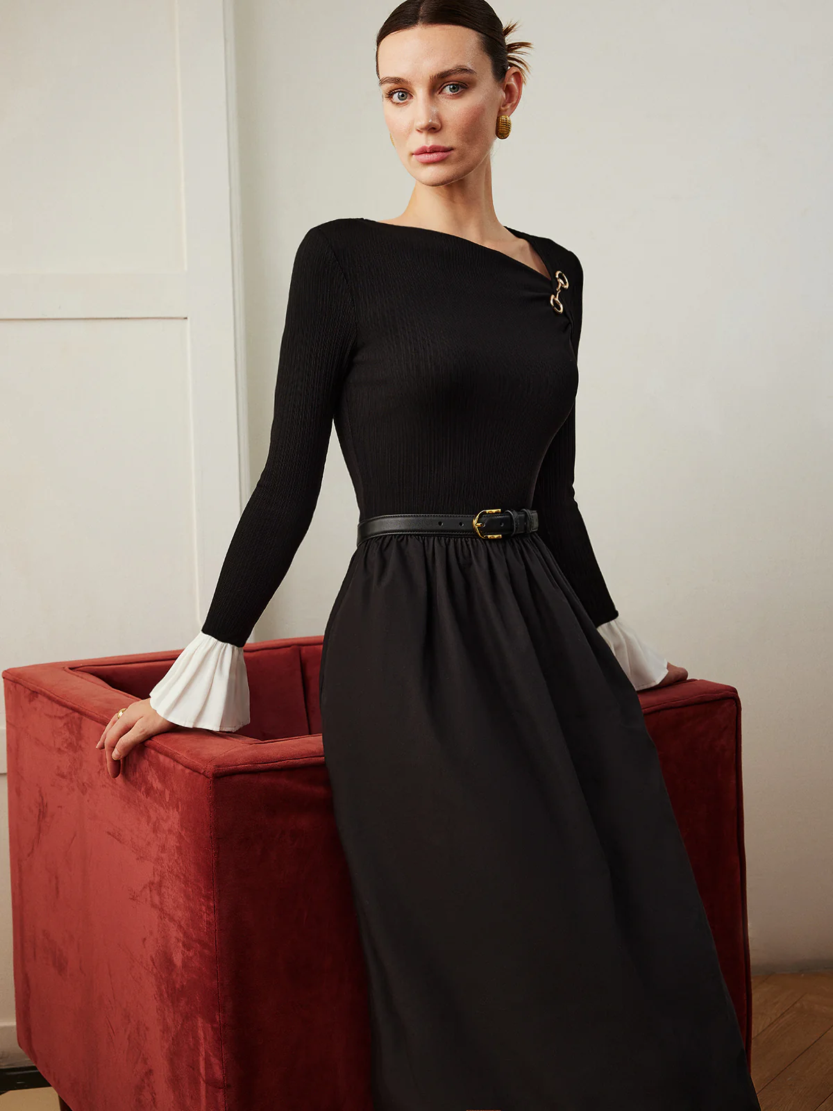 Ruffle-Cuff Panel Pockets Dress Without Belt - Image 4