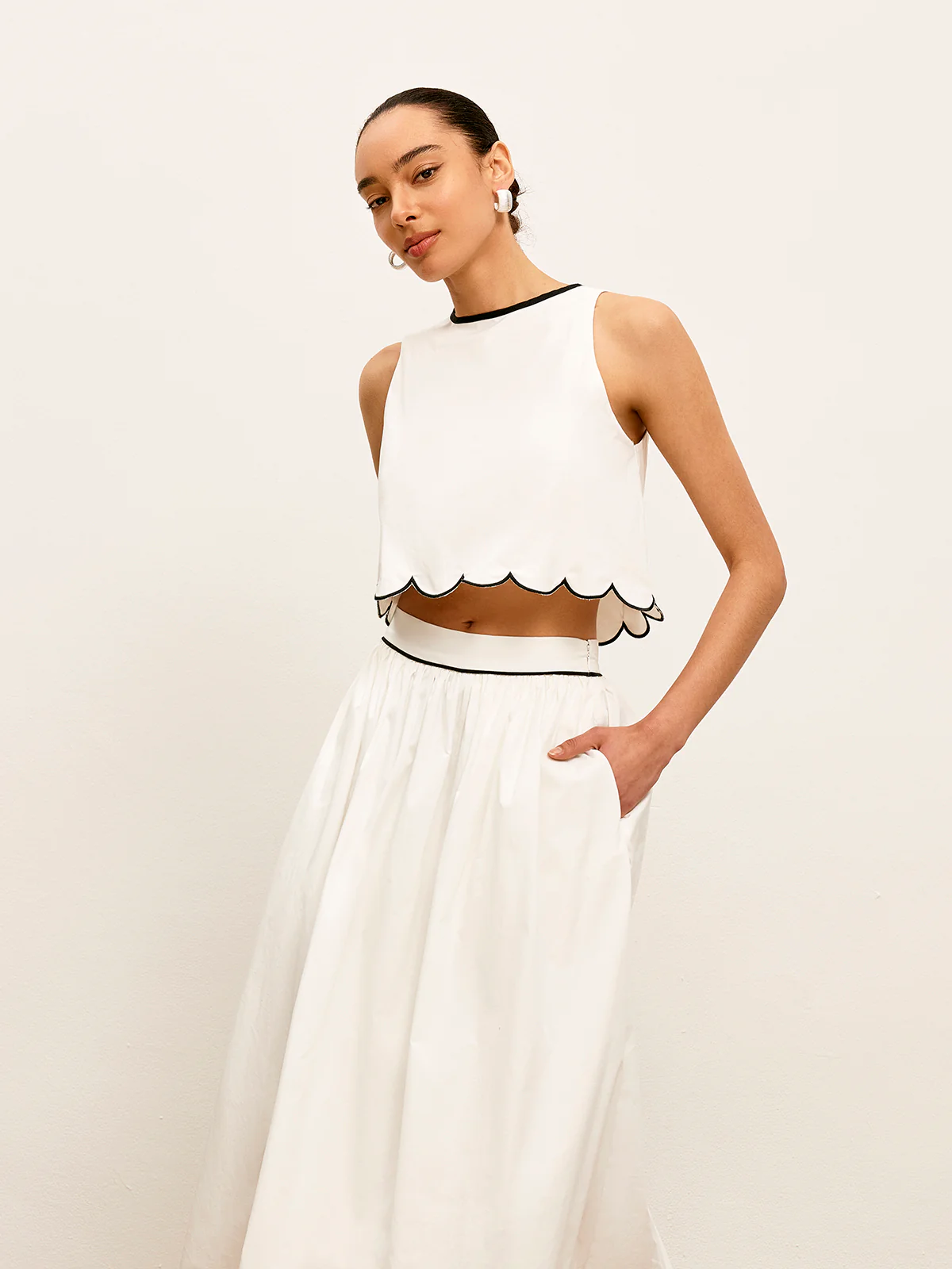 Scallop Trim Color Block Sleeveless Skirt Set - Image 5