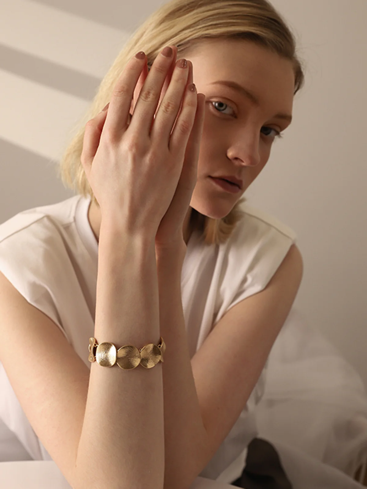 Screw Cuff Bracelet - Image 3