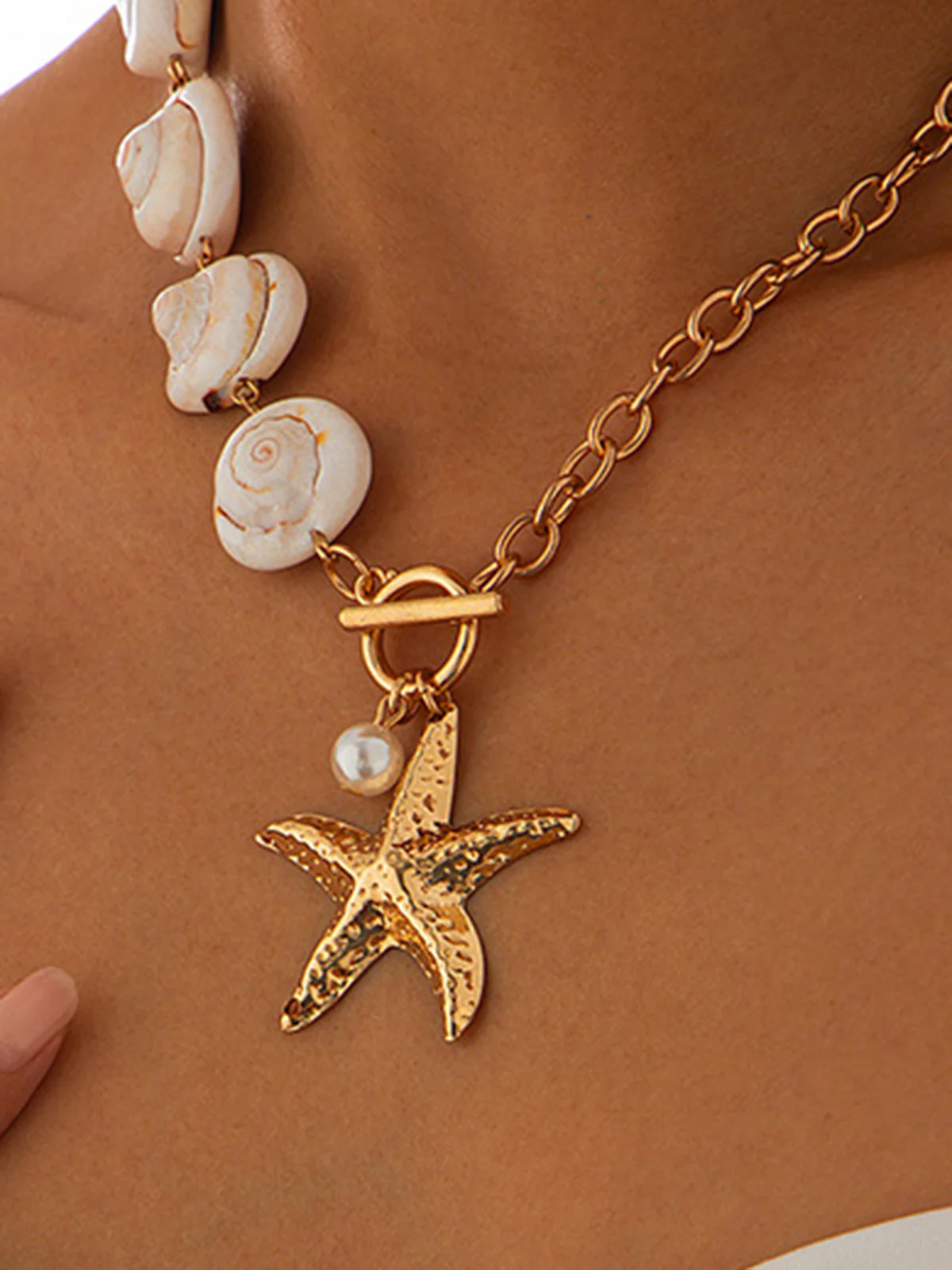Seashell & Starfish Pendant Necklace - Image 3