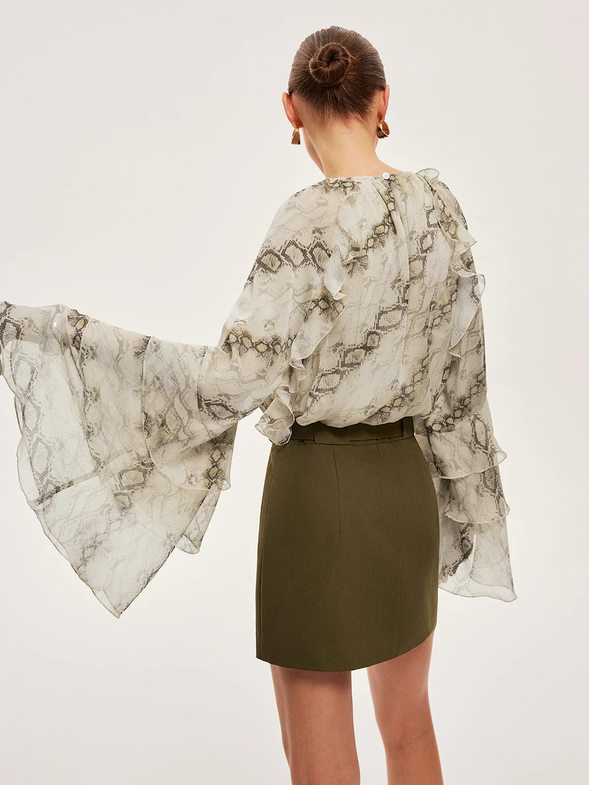 Semi-Sheer Print Ruffle Sleeve Chiffon Blouse - Image 3