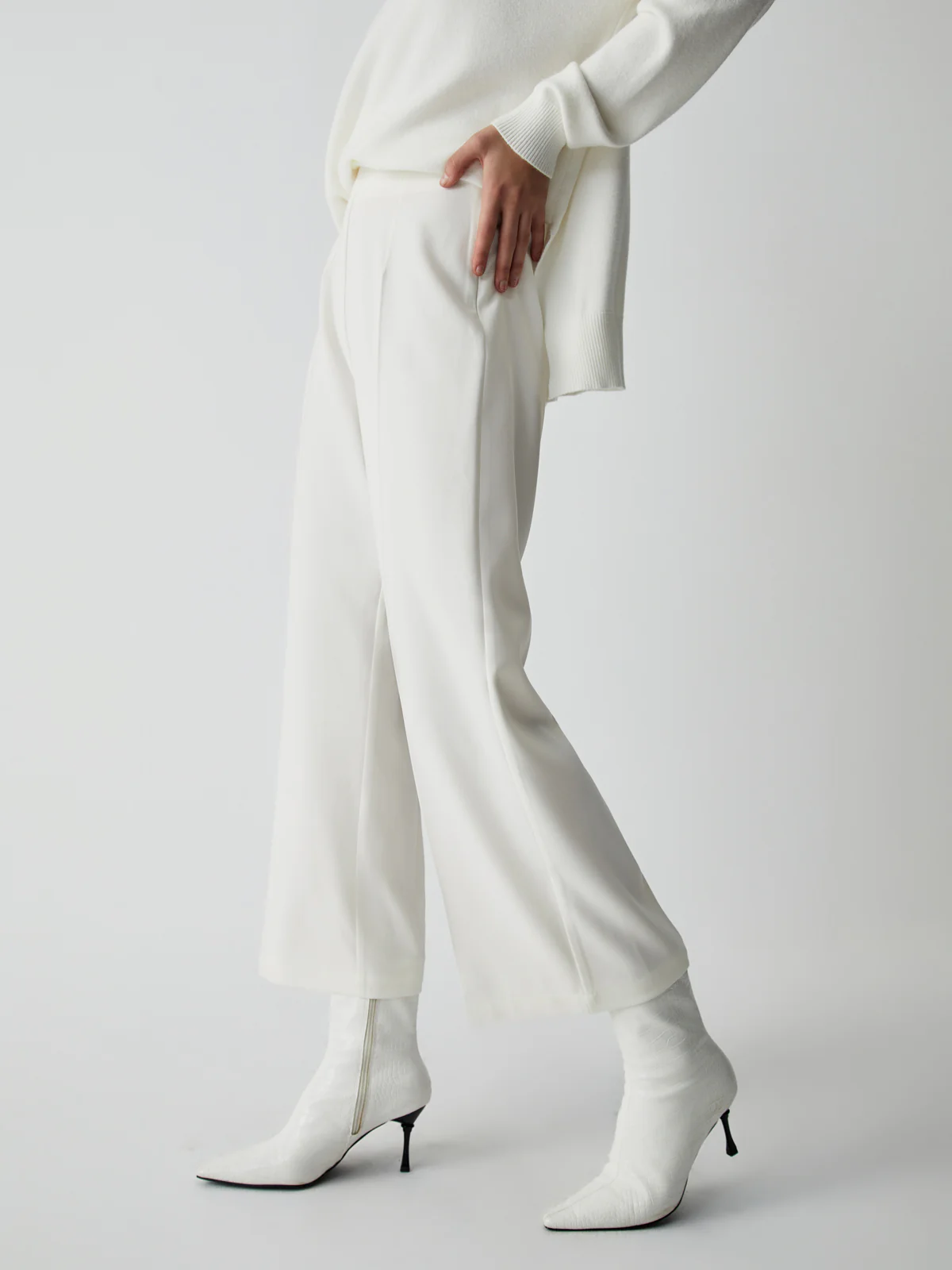 Semi-Sheer Wide Leg Culotte Pants - Image 2