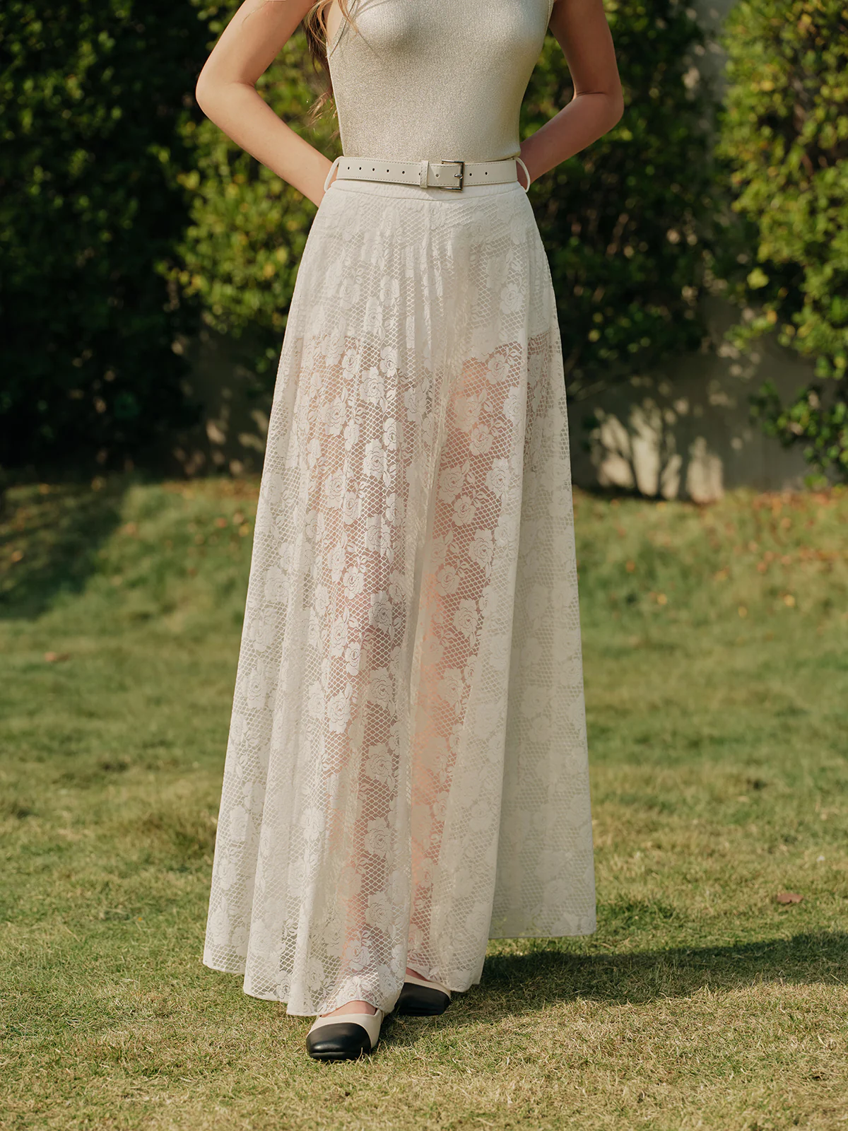 Sheer Lace Split Skirt With Belt - Image 7