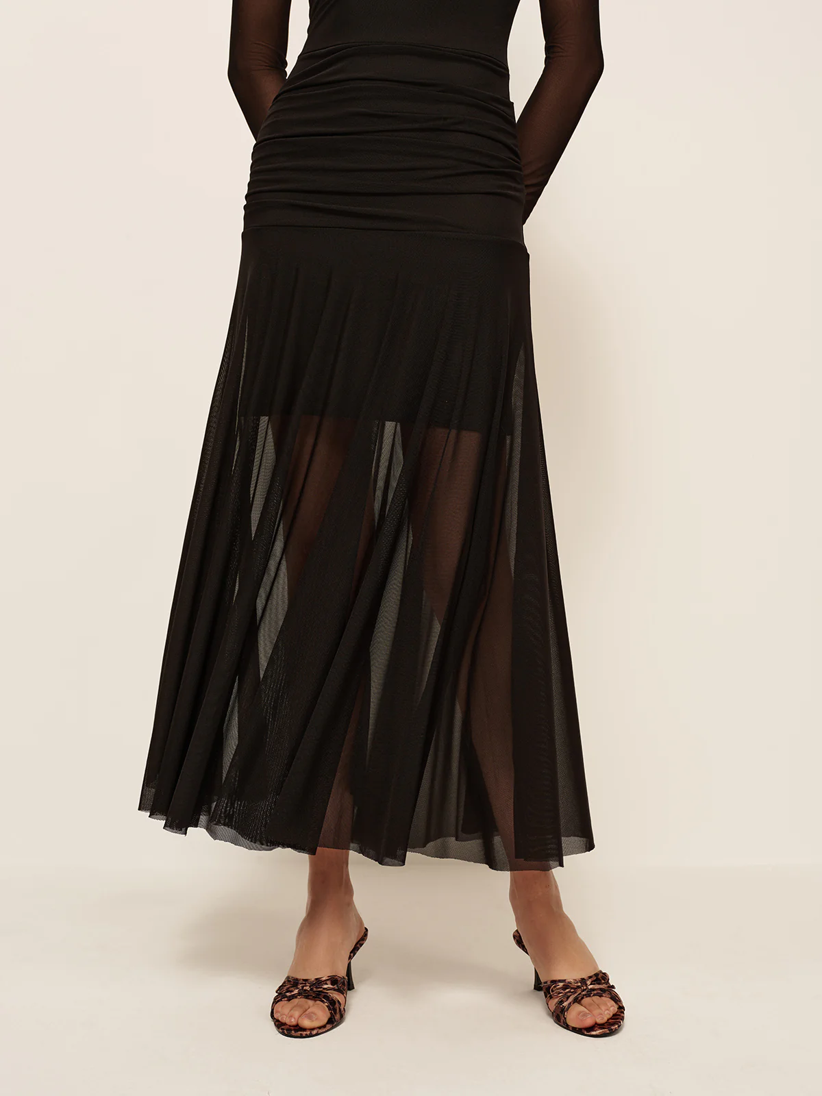 Sheer Pleated Hem Long Sleeve Ruched Dress - Image 5