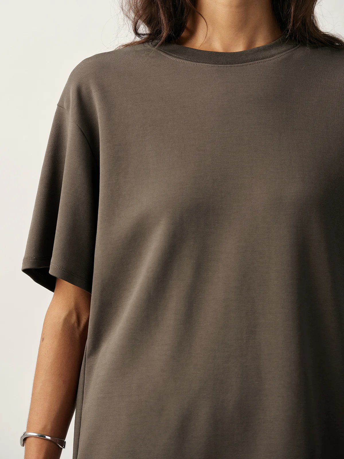 Short Sleeve Crew Neck T-Shirt - Image 3