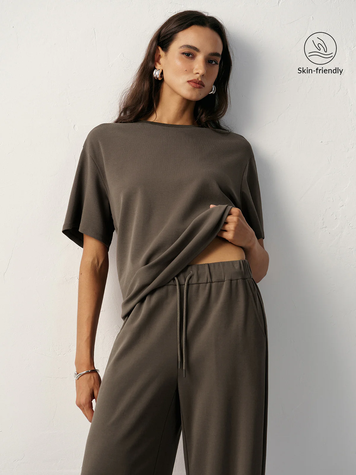 Short Sleeve Crew Neck T-Shirt - Image 4
