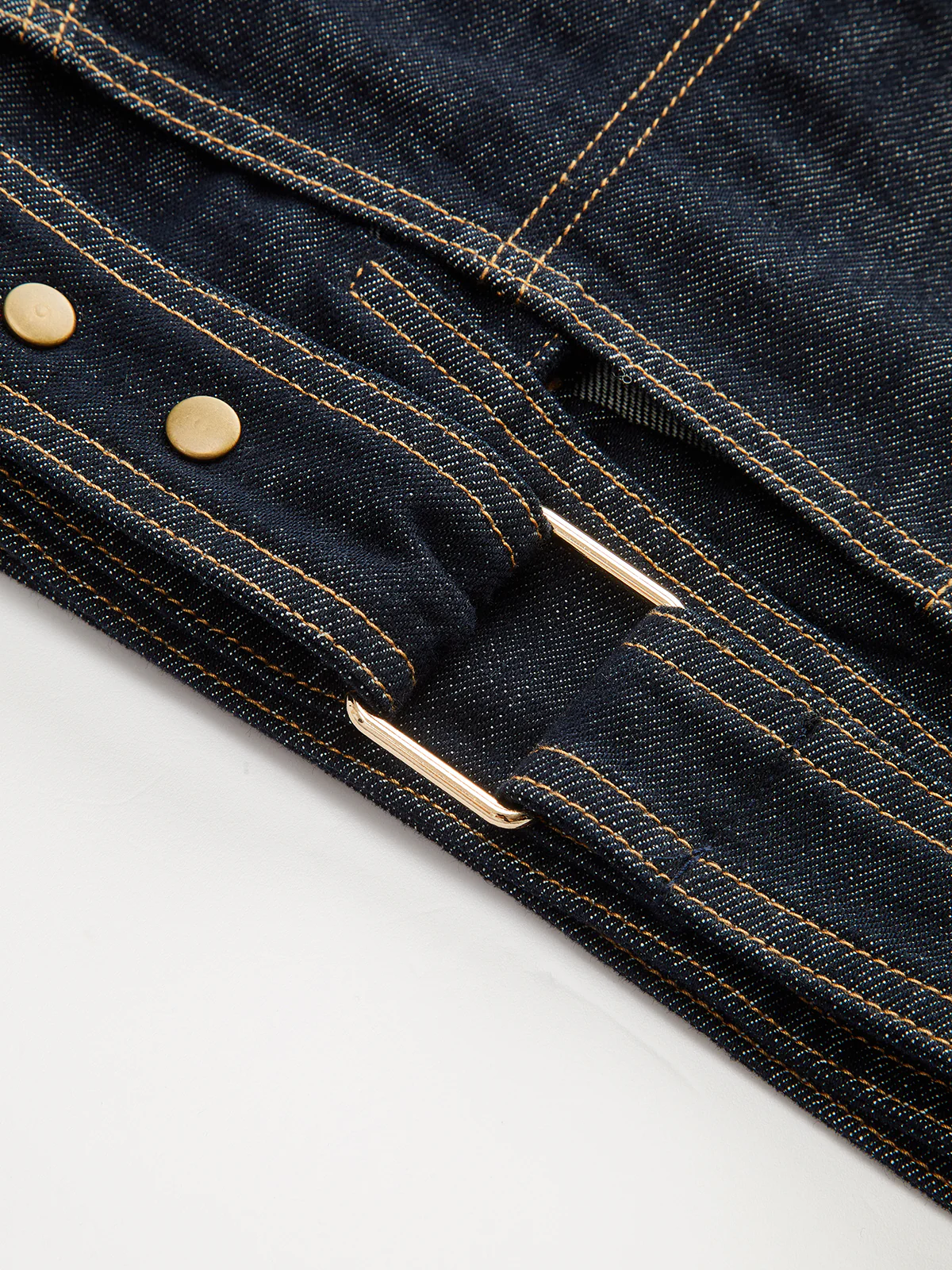 Short Sleeve Cropped Denim Top - Image 4