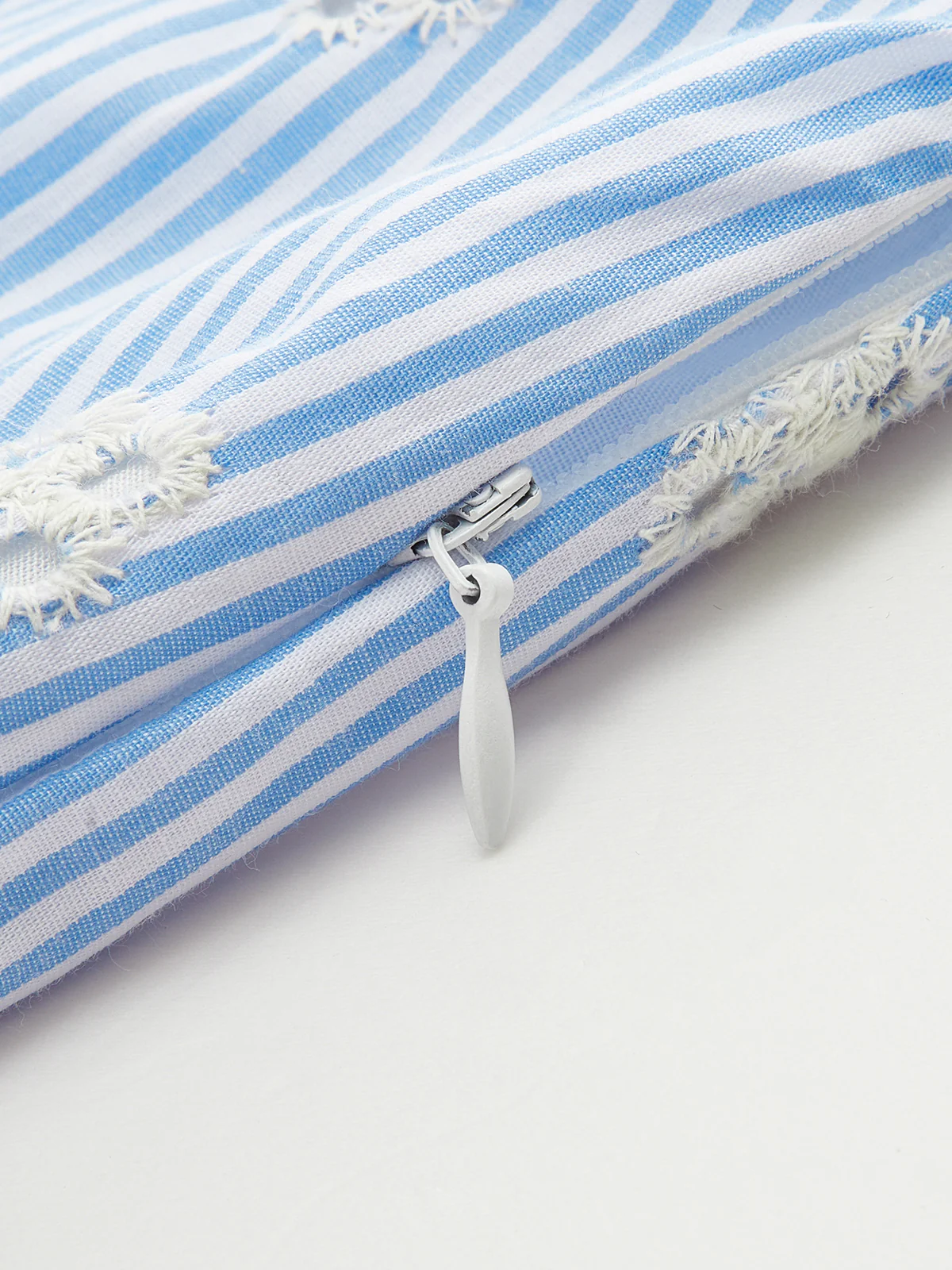 Short-Sleeve Embroidered Floral Striped Dress - Image 4