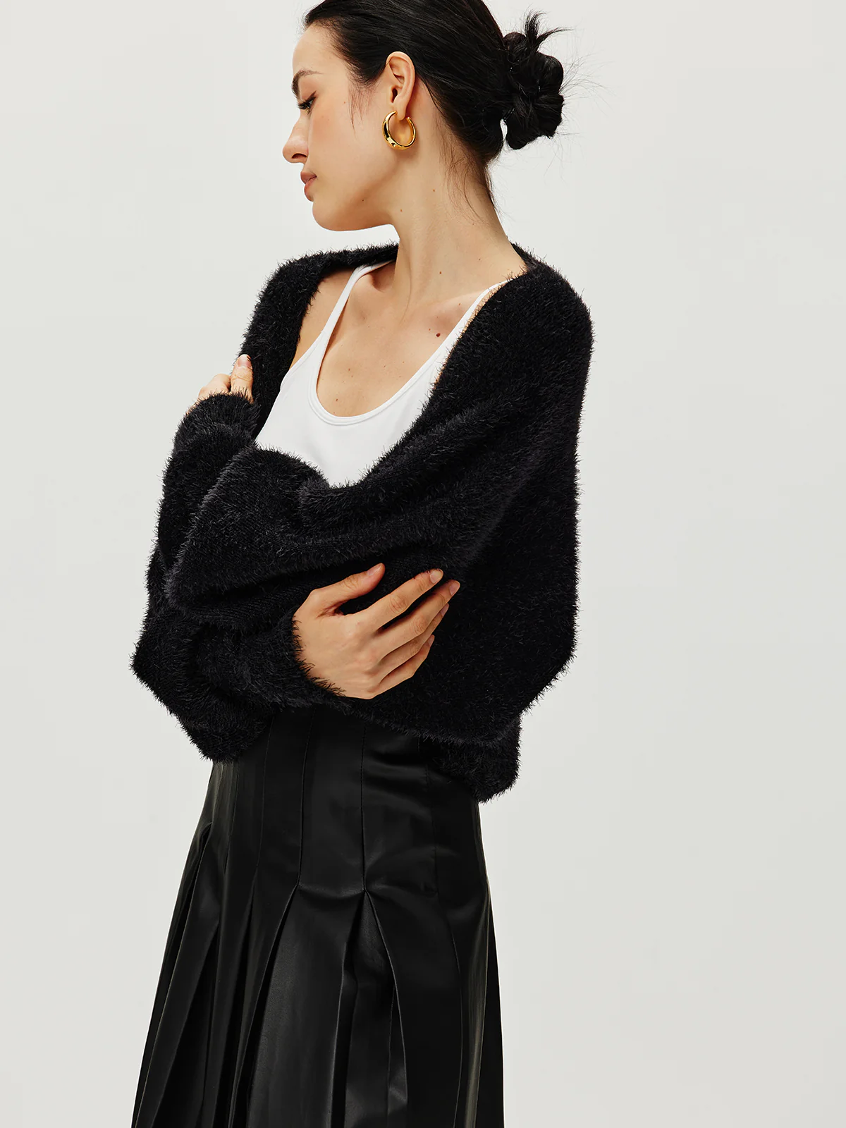 Shrug Fuzzy Caidigan - Image 6
