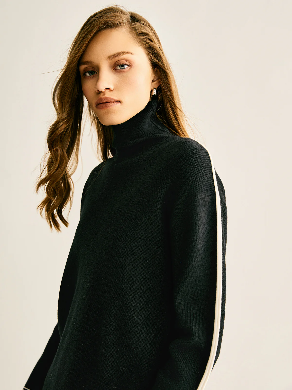 Side Contrast-Striped Turtleneck Sweater - Image 6