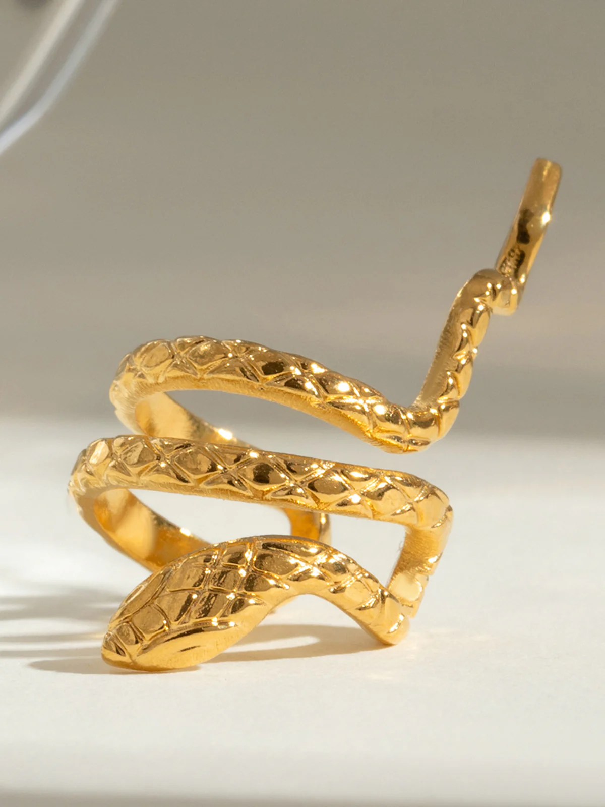 Single Snake-Shaped Ear Cuff - Image 3