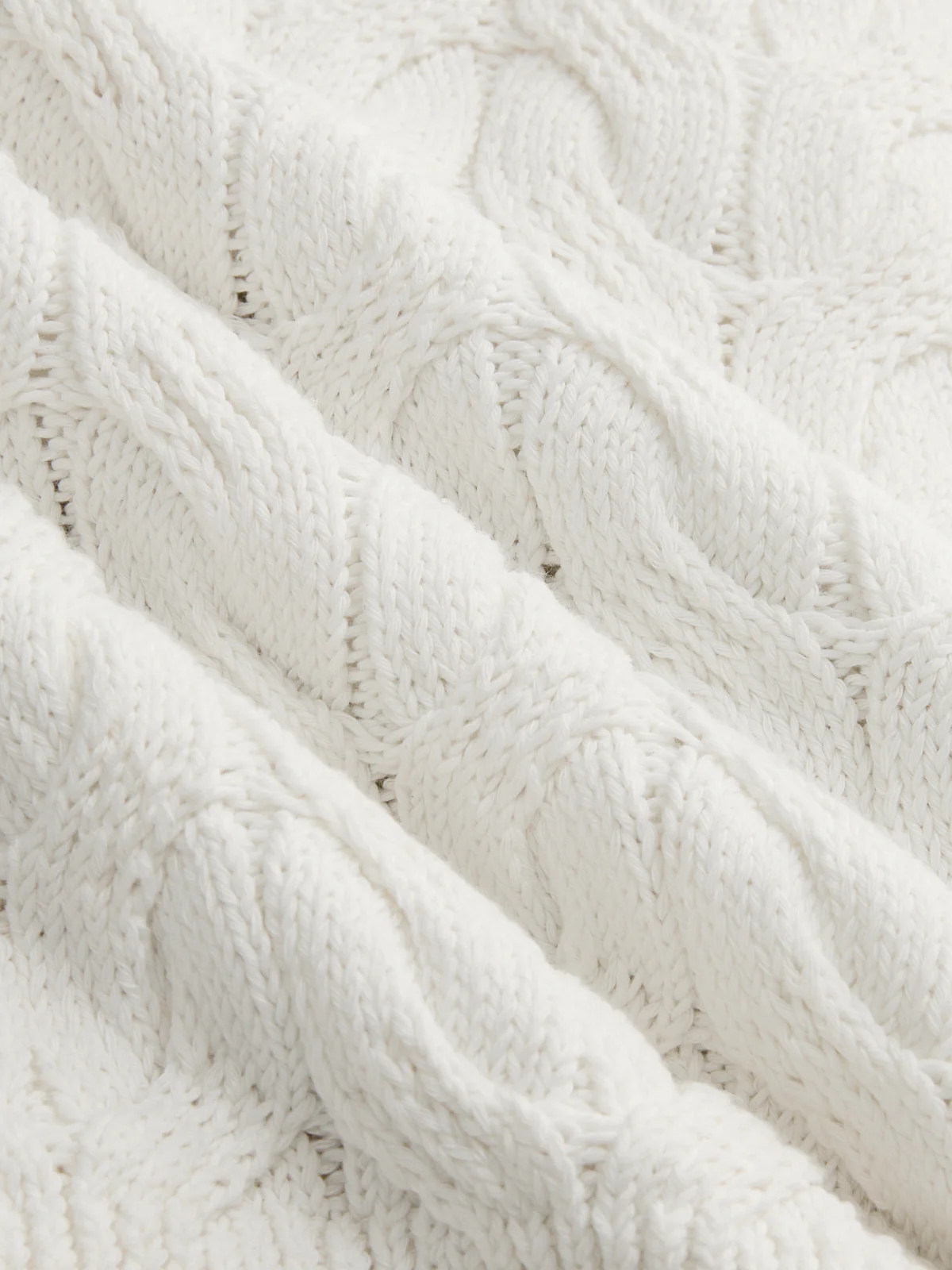 Sleeveless Metal Detail Cable Knit Top - Image 4