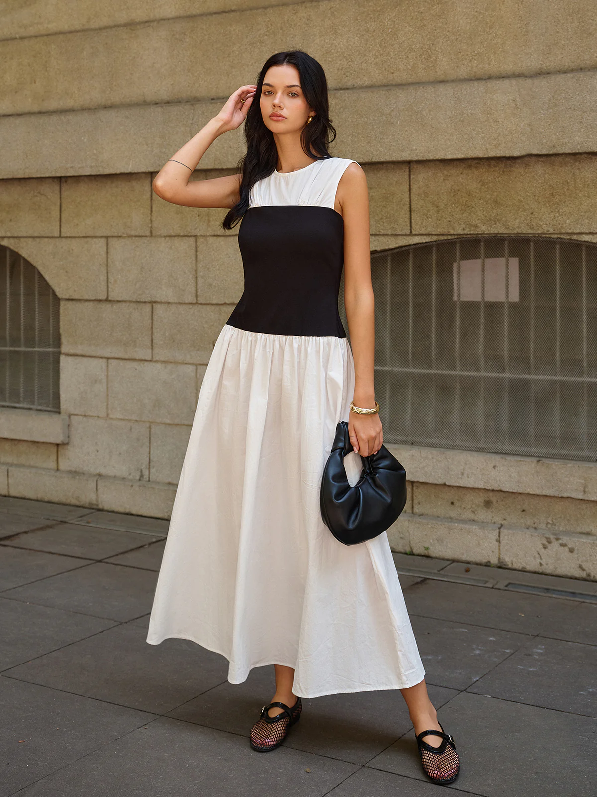 Sleeveless Color-Block Maxi Dress - Image 4