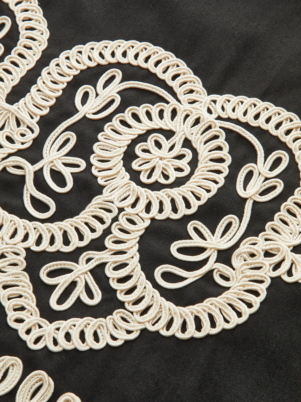 Sleeveless Embroidery Mini Dress - Image 2