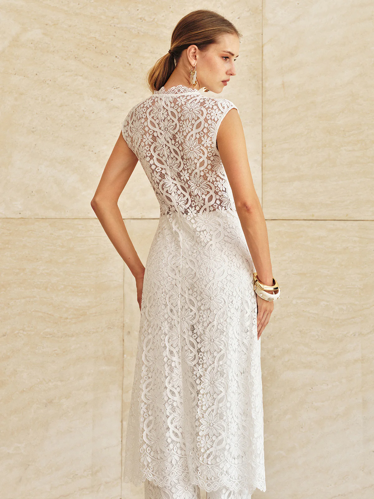 Sleeveless Lace Longline Top - Image 5