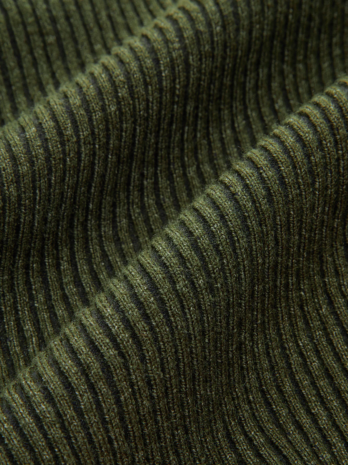 Sleeveless Textured Buttoned Fitted Sweater Dress - Image 4
