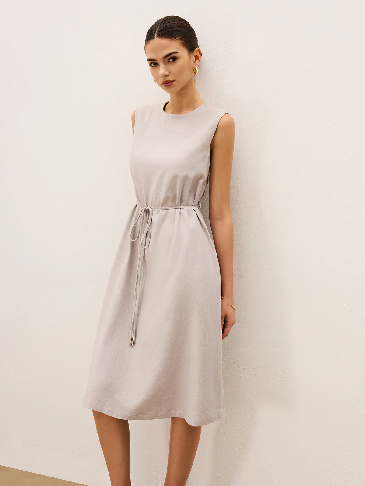 Sleeveless Tie Detail Midi Dress - Image 5