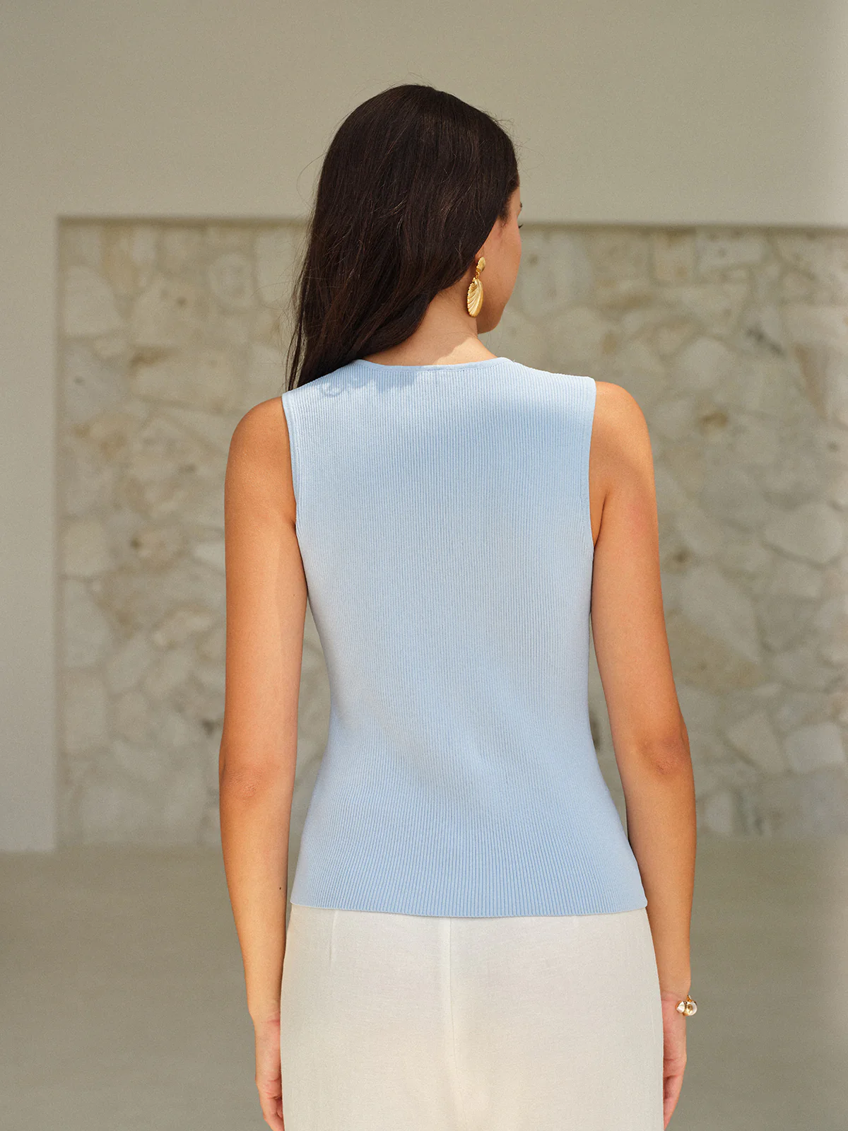 Sleeveless V-Neck Top With Gold Buttons - Image 5