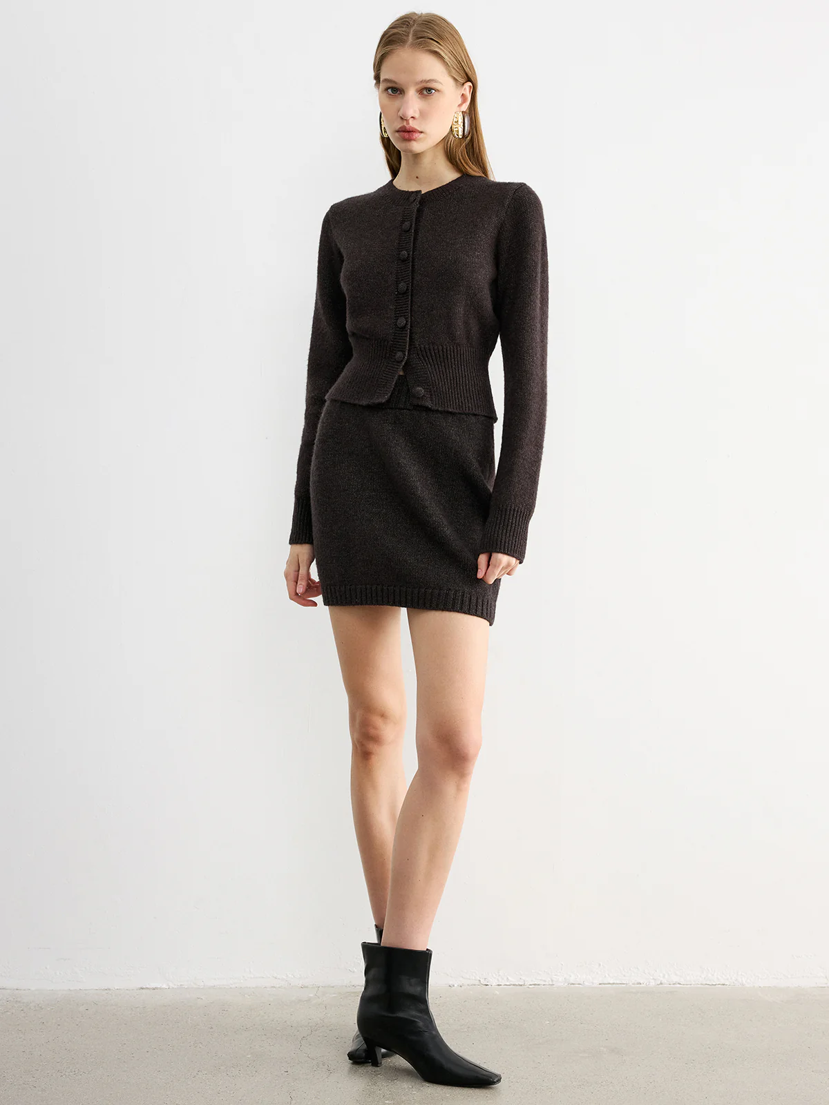Slim-Fit Knit Cardigan and Mini Skirt Set - Image 3