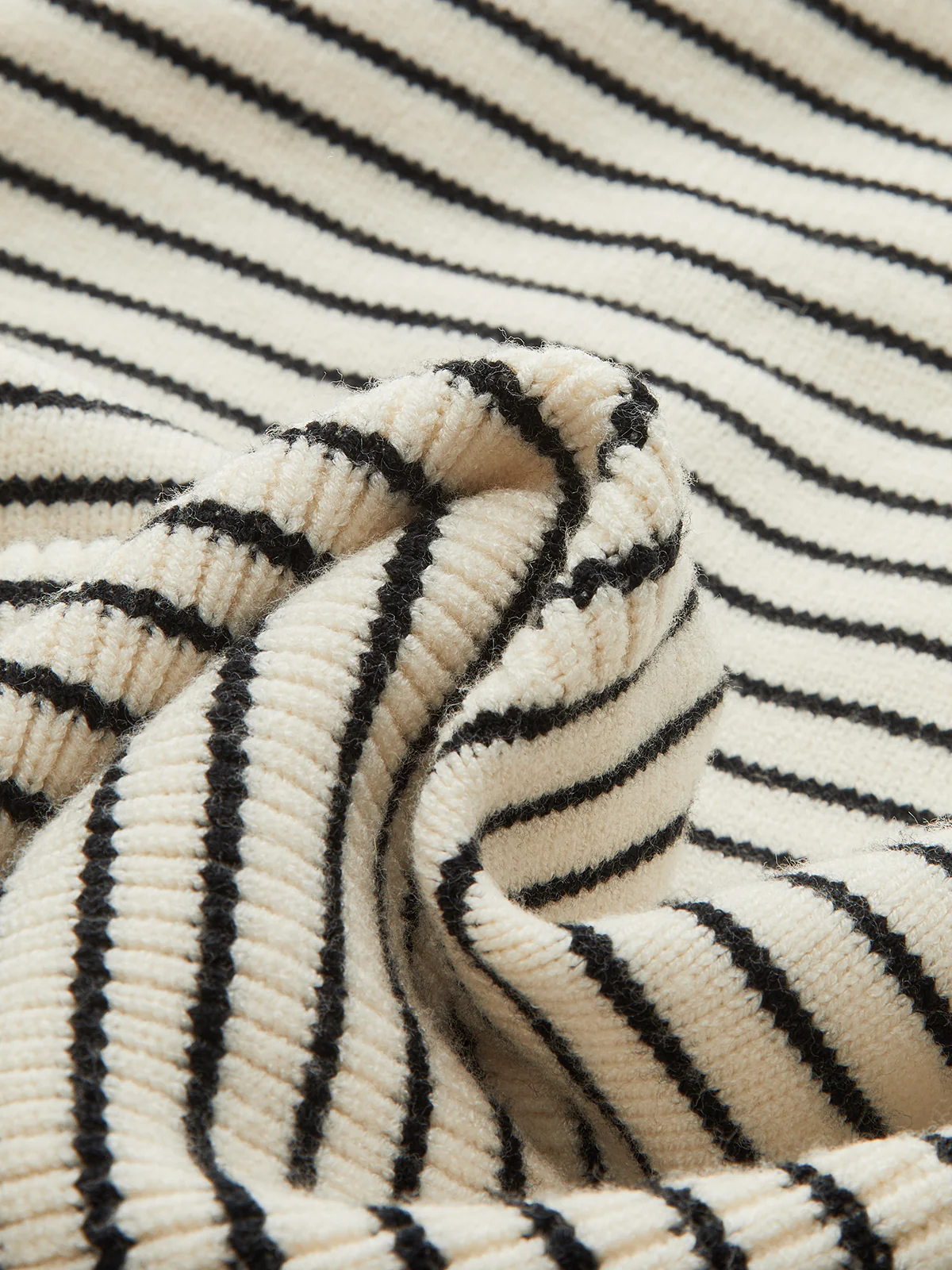 Slit Hem Off-Shoulder Striped Sweater - Image 5