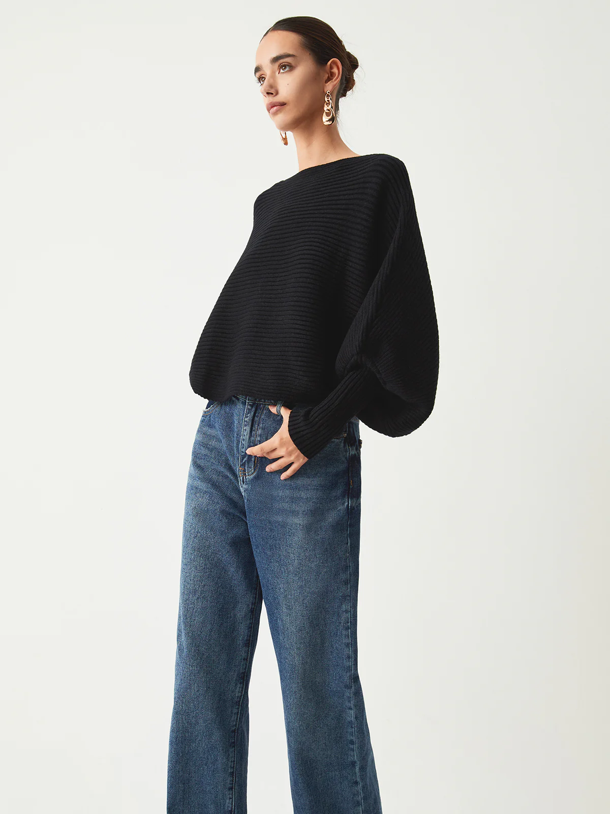 Slouchy Oversized Rib Crop Sweater - Image 4