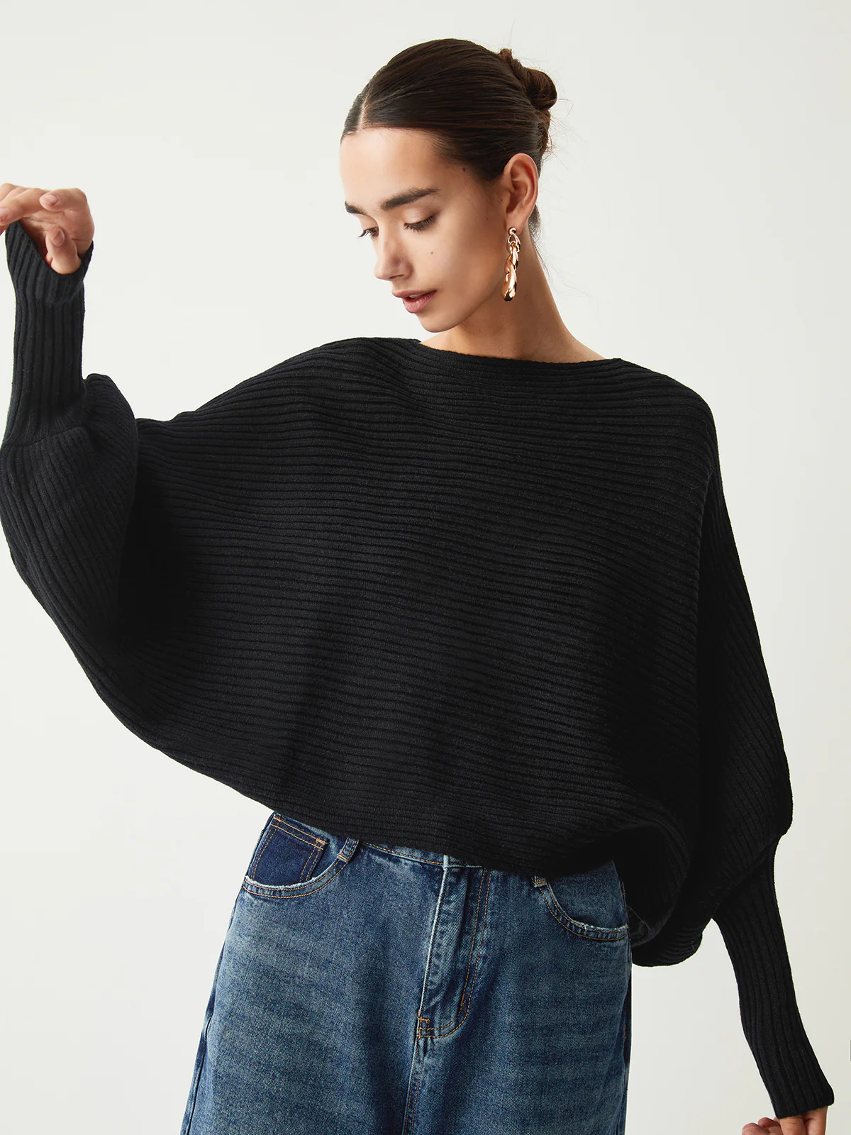 Slouchy Oversized Rib Crop Sweater - Image 5