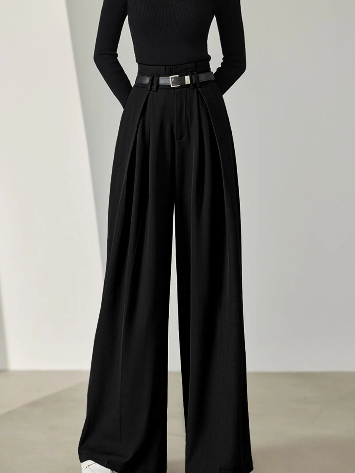 Solid Belted Pleated Wide Leg Pants - Image 3