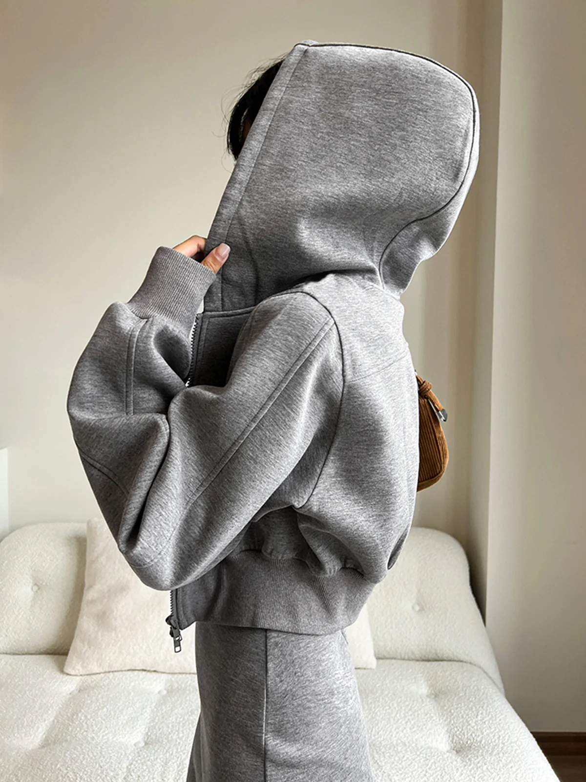 Solid Long Sleeve Zip Crop Hoodie - Image 4