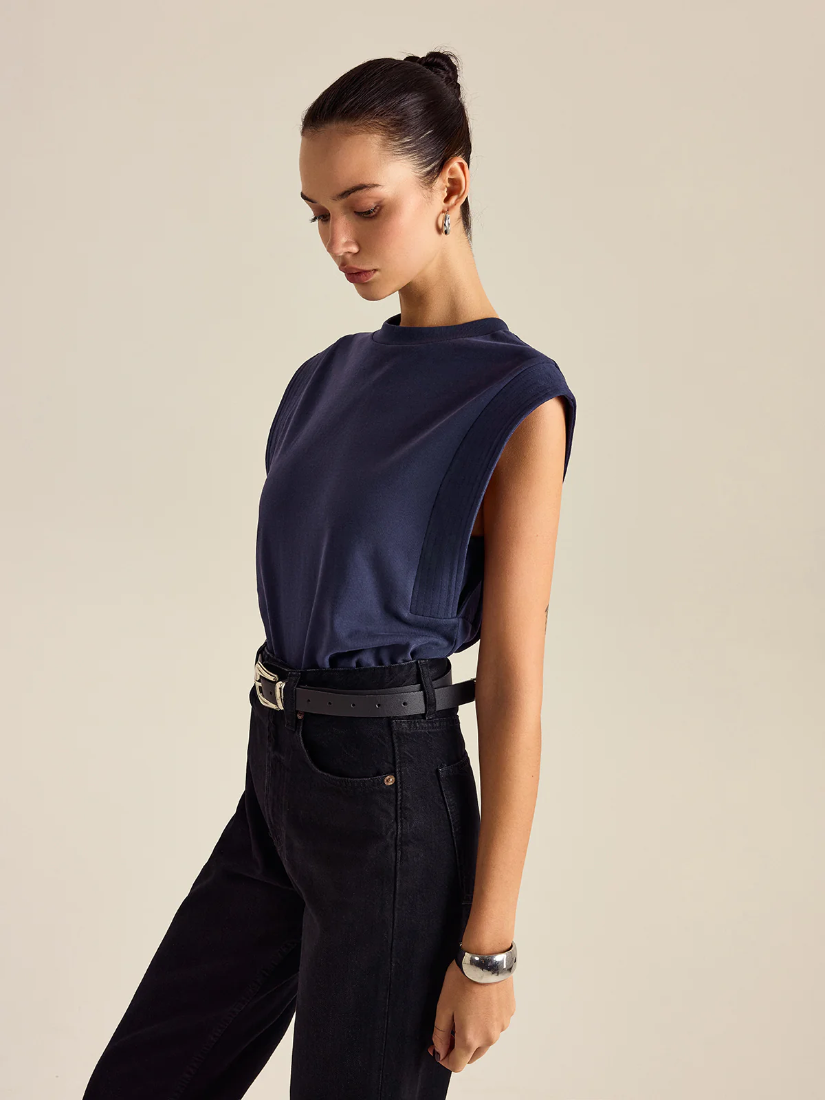Cotton Crew Neck Sleeveless Top - Image 4