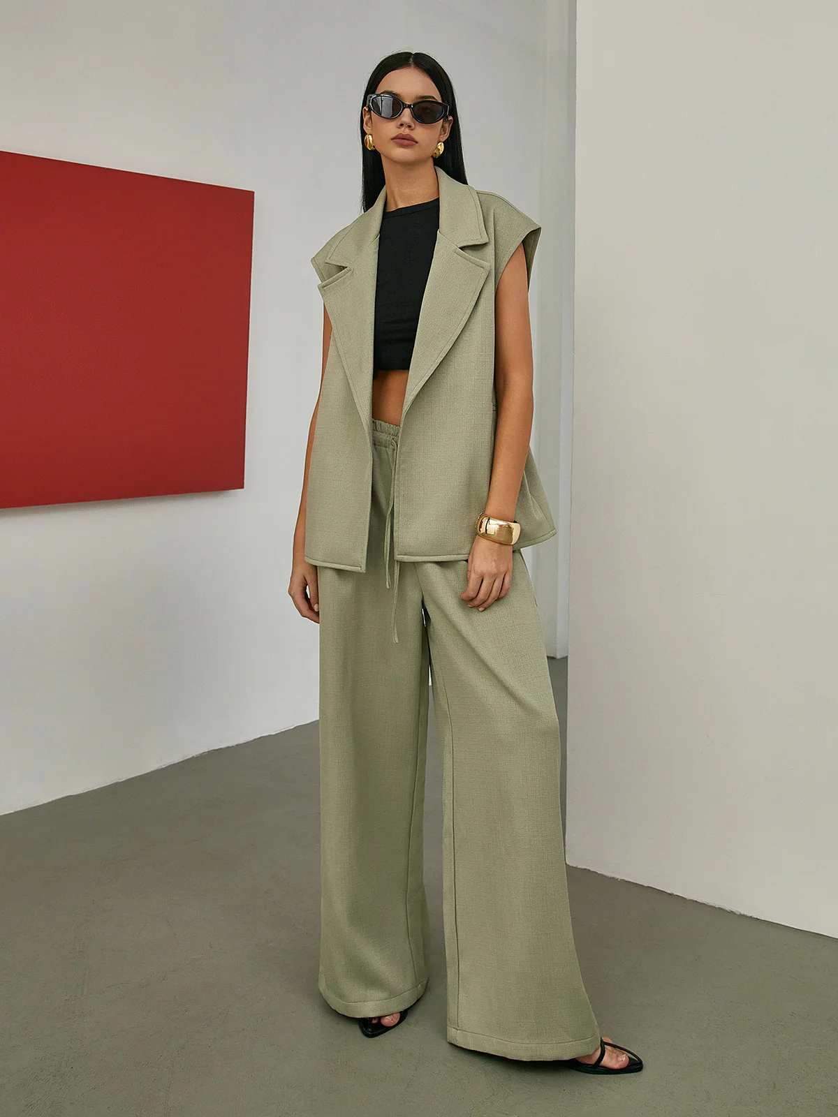 Solid Tailored Belted Vest - Image 3