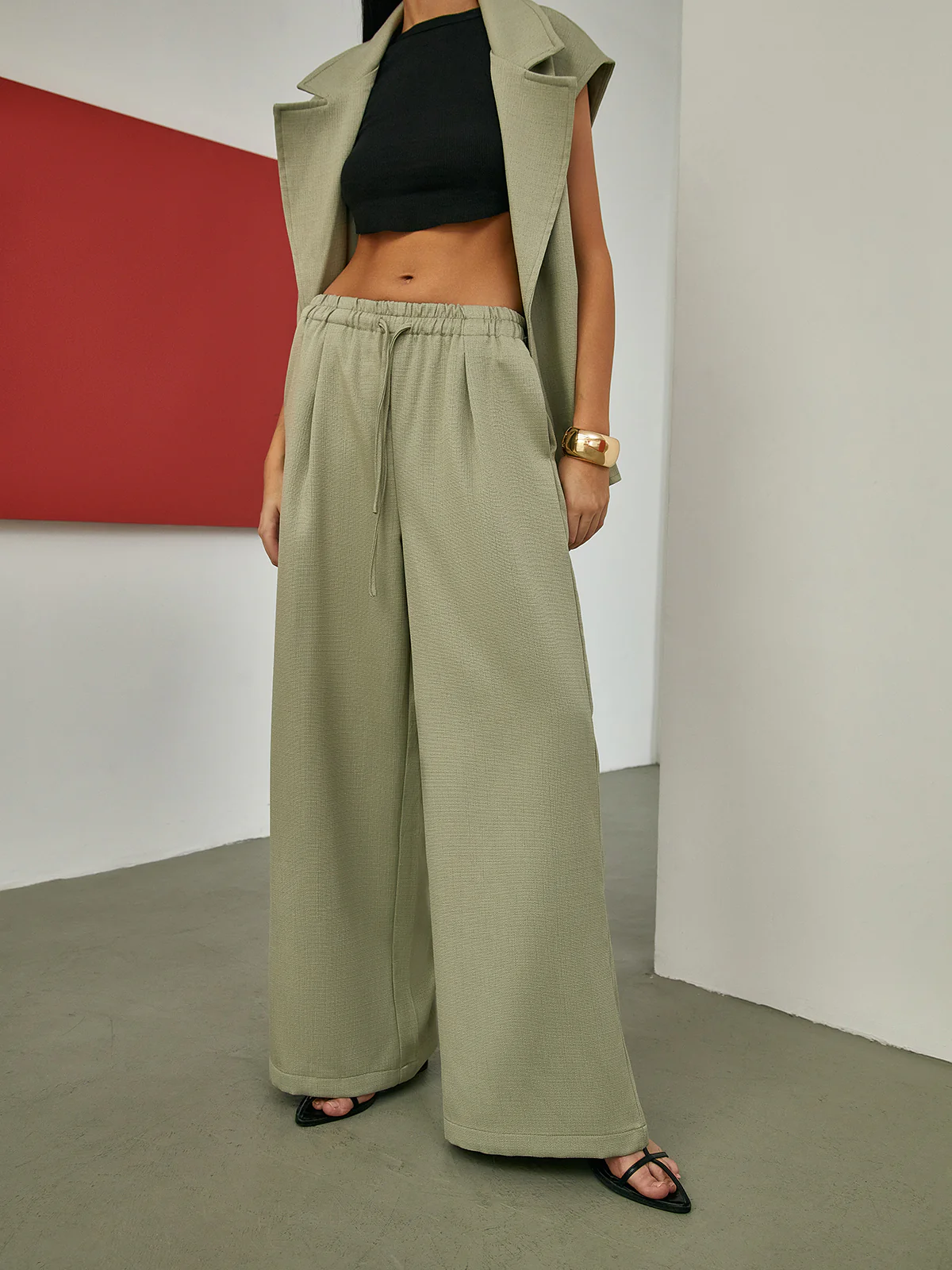 Solid Tailored Belted Vest - Image 4