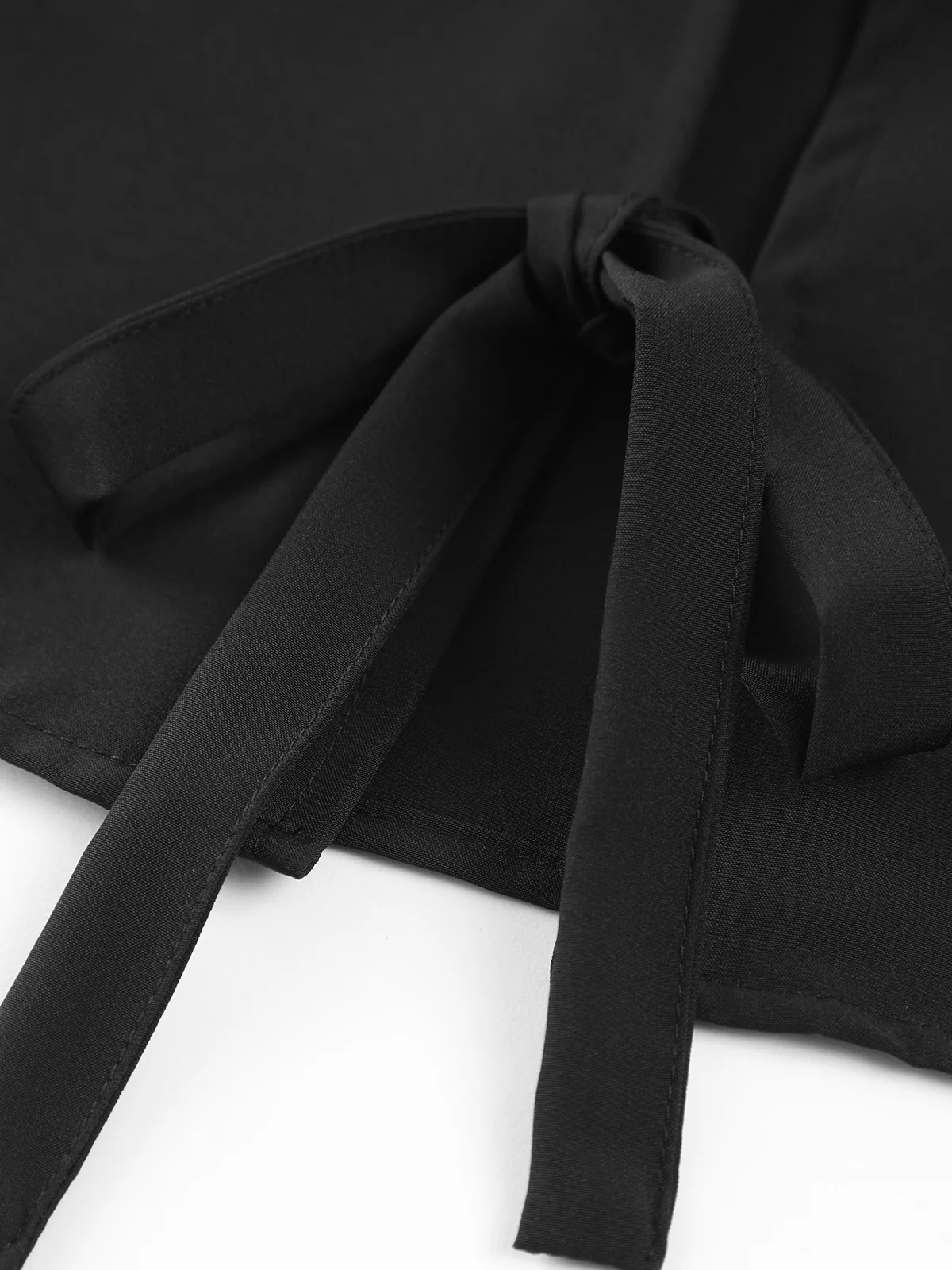 Solid V-Neck Tie Front Vest - Image 3