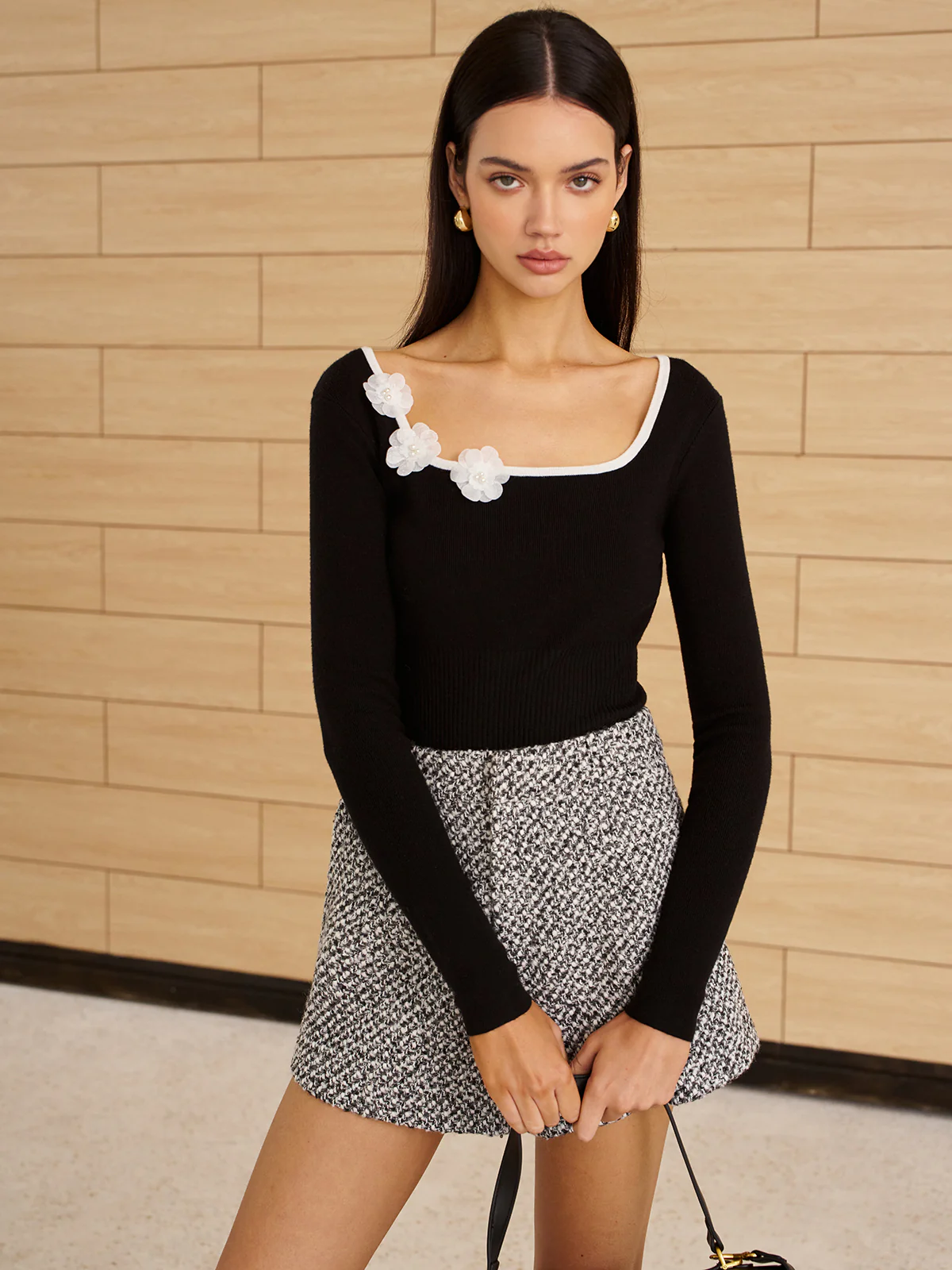 Square Neck 3D Flower Knit Top - Image 4
