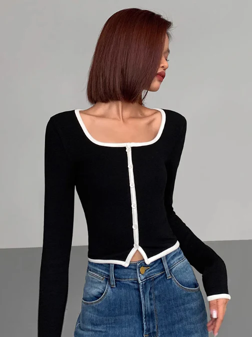 Square Neck Contrast Trim Long Sleeve Knit Shirt - Image 4