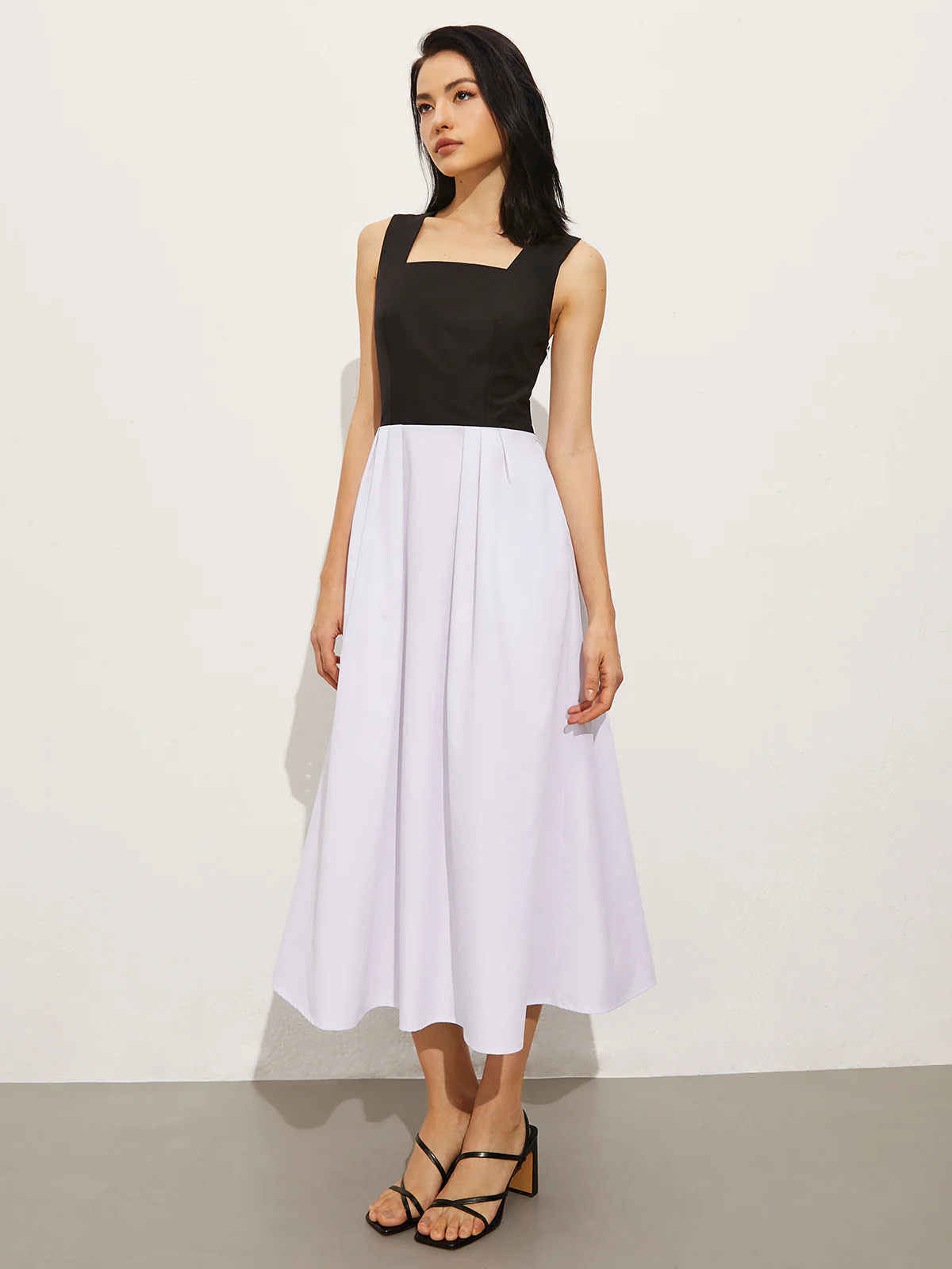 Square Neck Criss Cross Dress - Image 3
