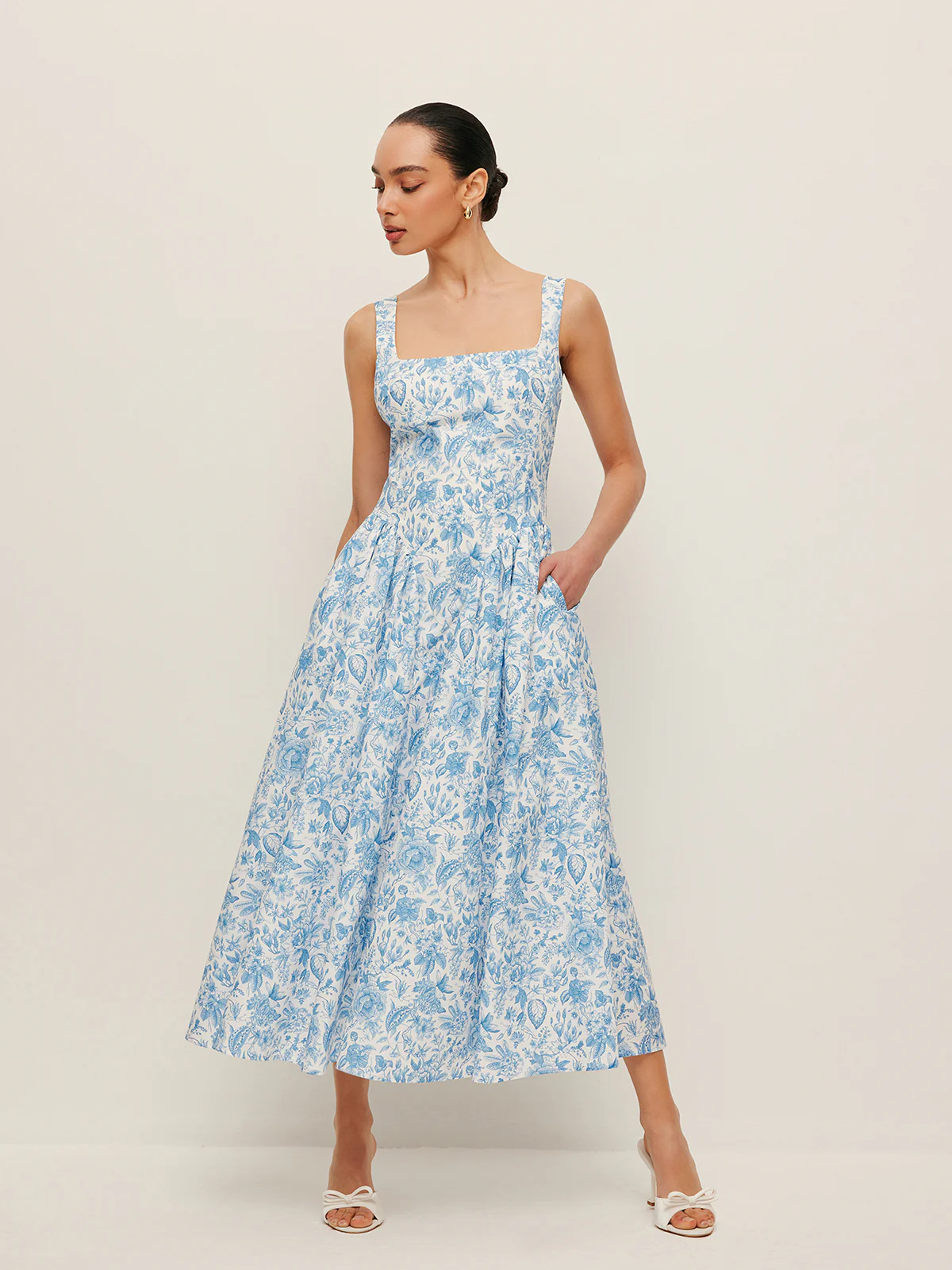 Square-Neck Printed Dress With Pockets - Image 4