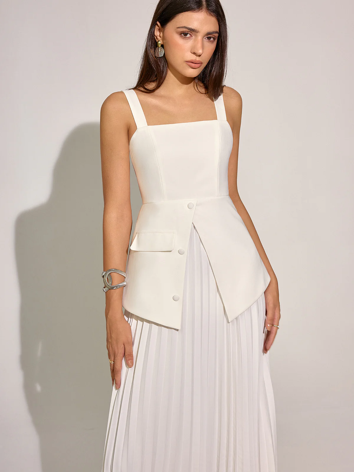 Square Neck Vest Panel Pleated Maxi Dress - Image 5