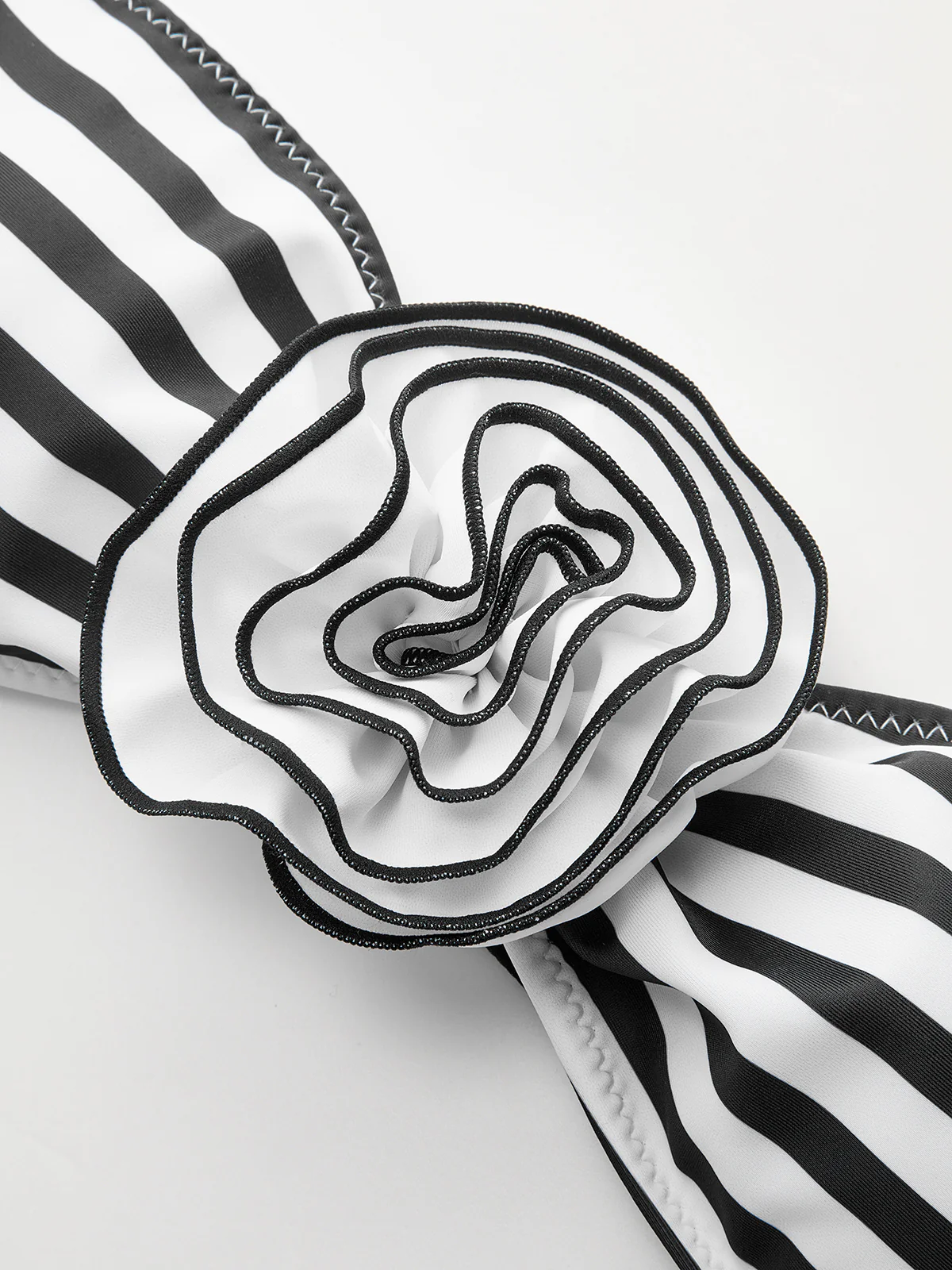 Striped Floral Detail Bandeau Bikini Set - Image 7