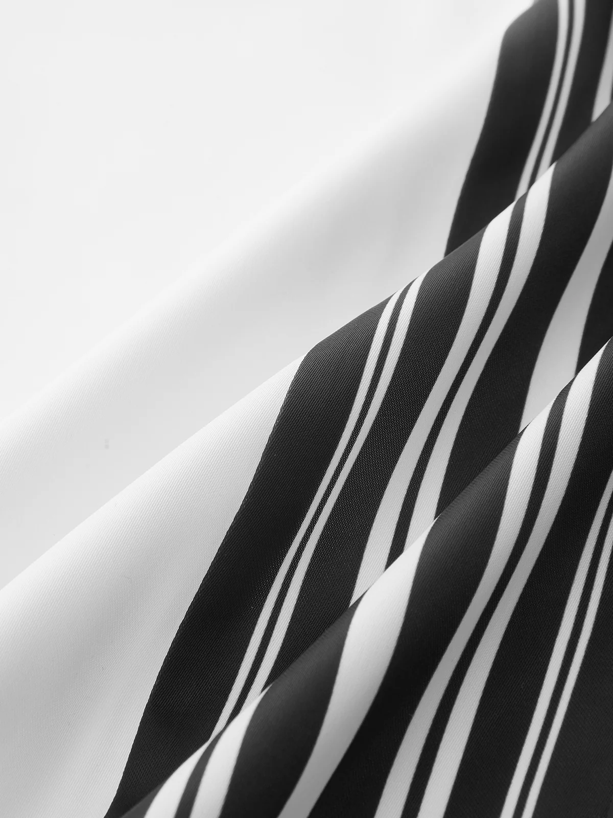 Striped Trim Drawstring Wide-Leg Pants - Image 3