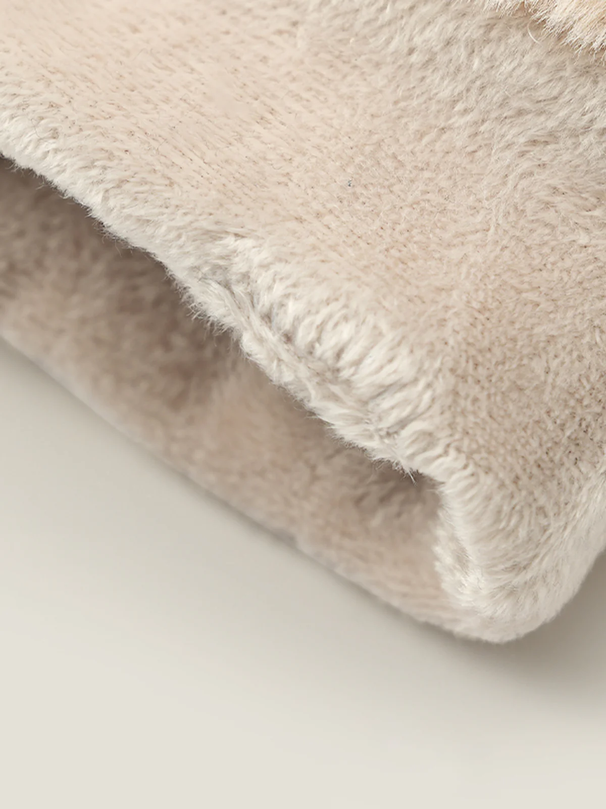 Suede Effect Faux Fur Cuff Gloves - Image 4