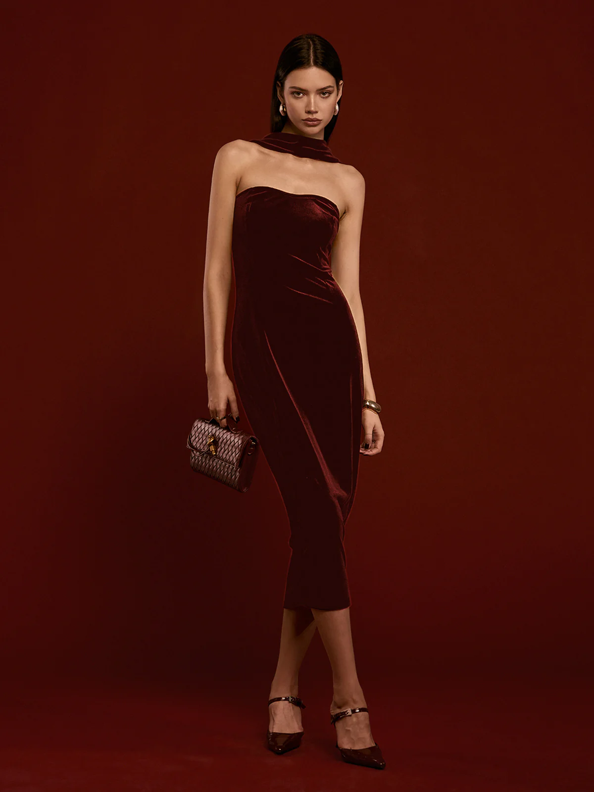 Sweetheart Backless Velvet Dress - Image 7