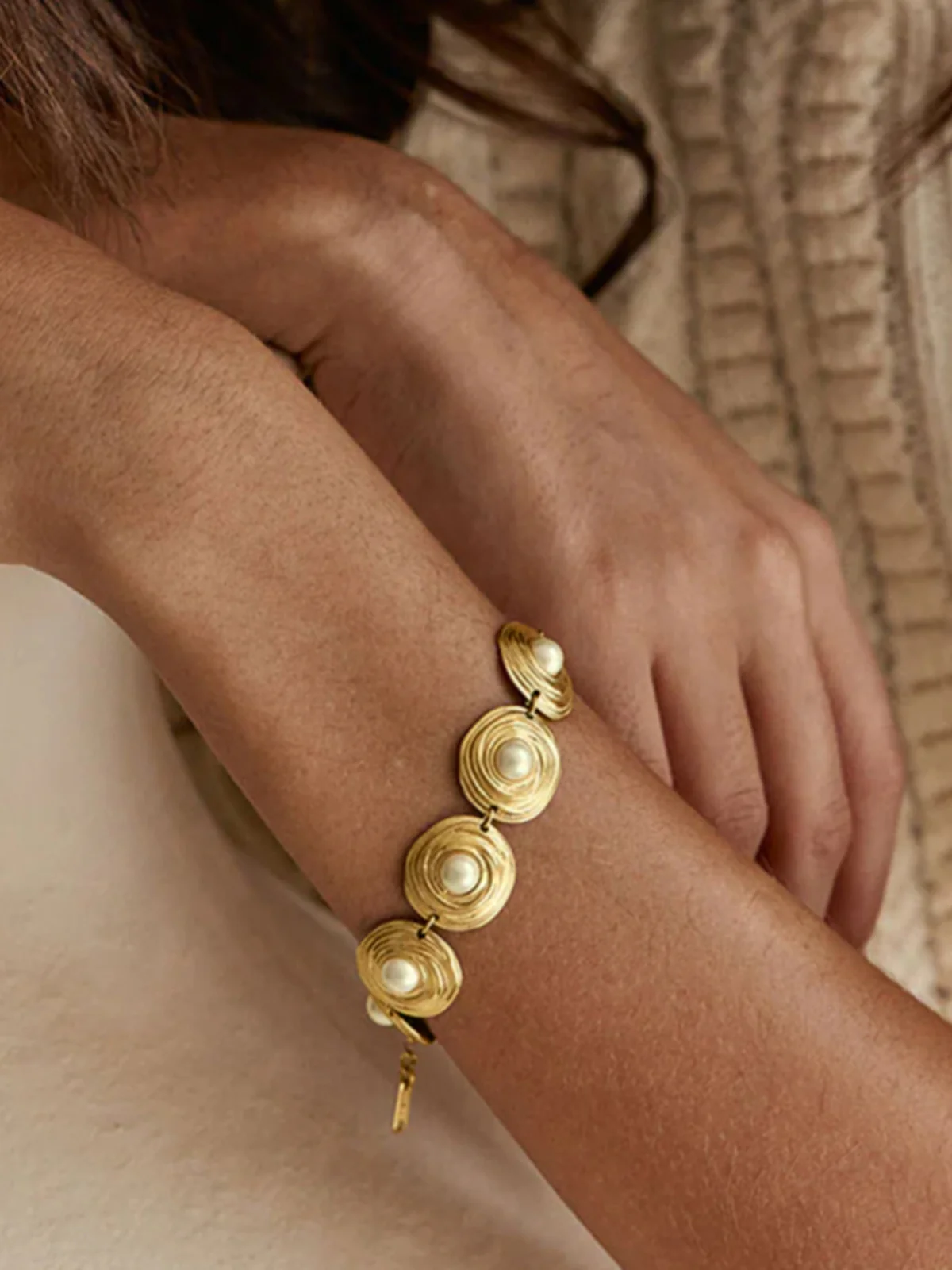 Textured Disc Pearl Link Bracelet - Image 3