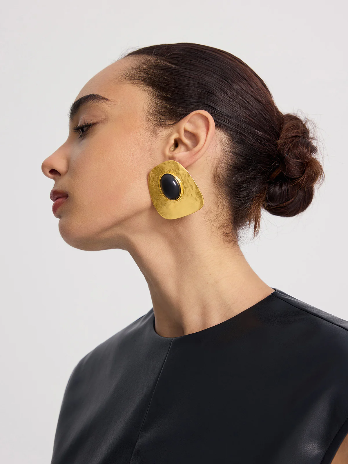 Textured Gold & Onyx Drop Earrings - Image 4