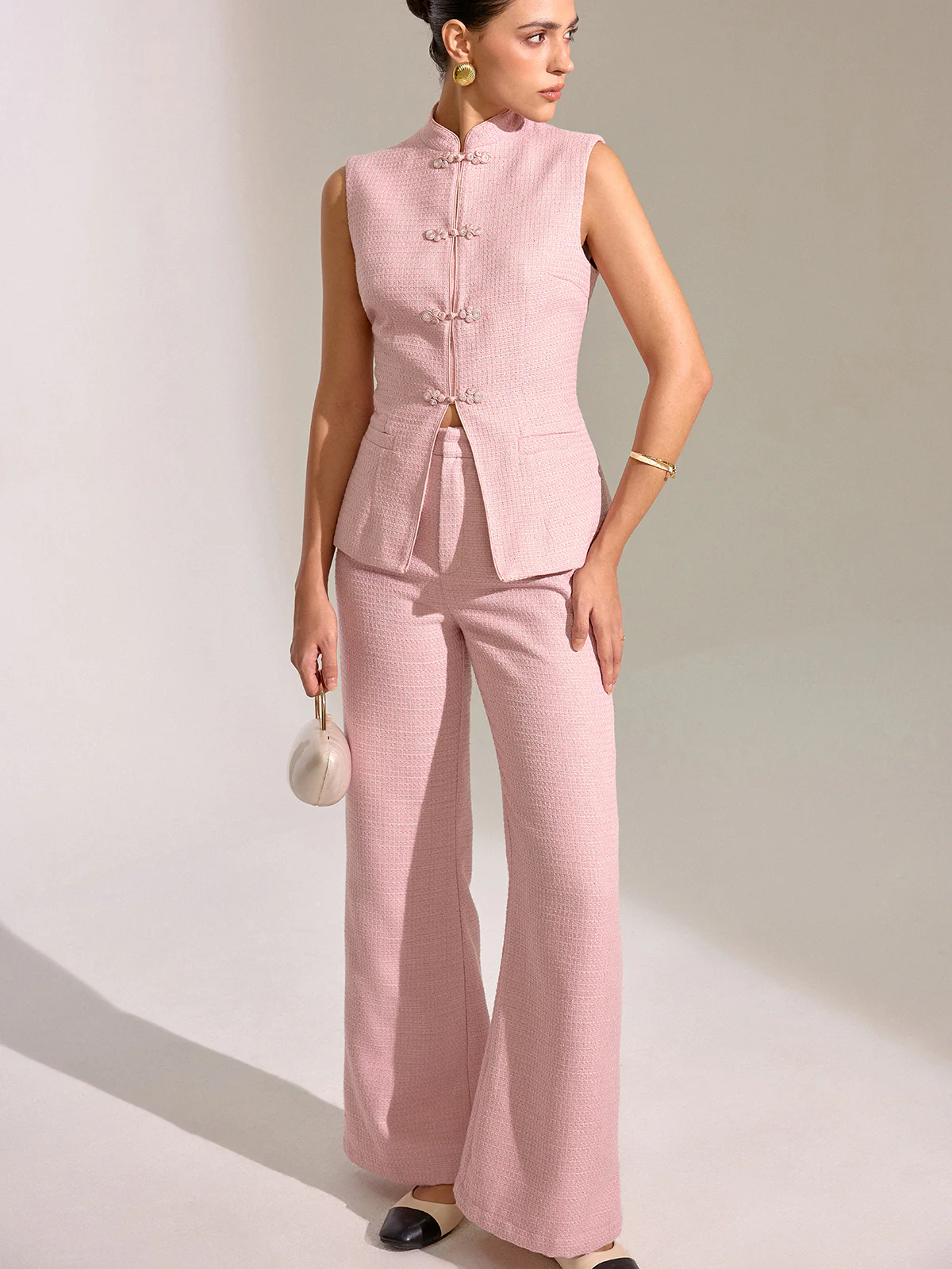 Textured Knot Button Vest - Image 4